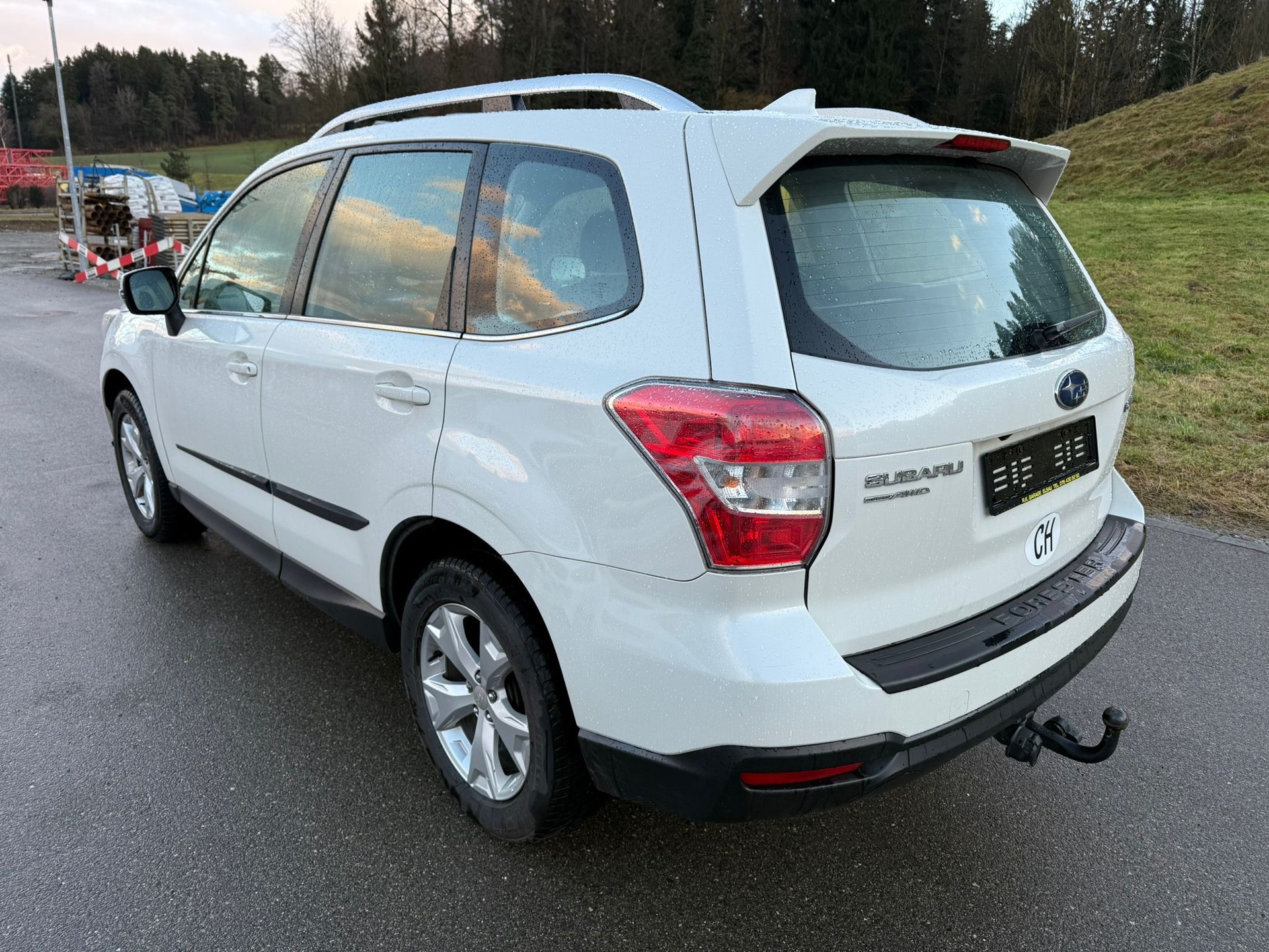 SUBARU Forester 2.0i Swiss Lineartronic-image-5