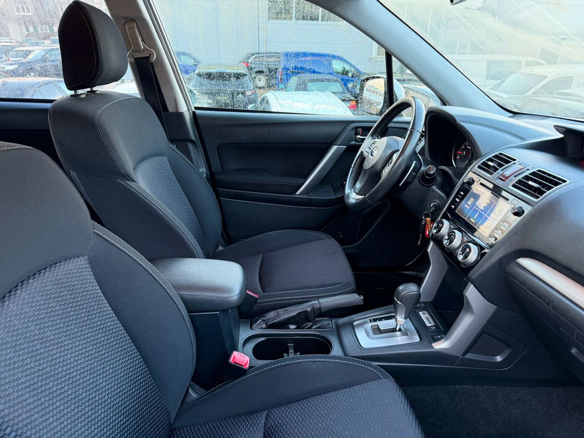 SUBARU Forester 2.0i Swiss Lineartronic-image-13