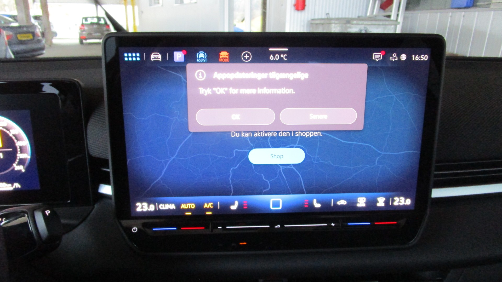 VW T-Roc 1.5 eTSI mHEV R-Line DSG-image-12
