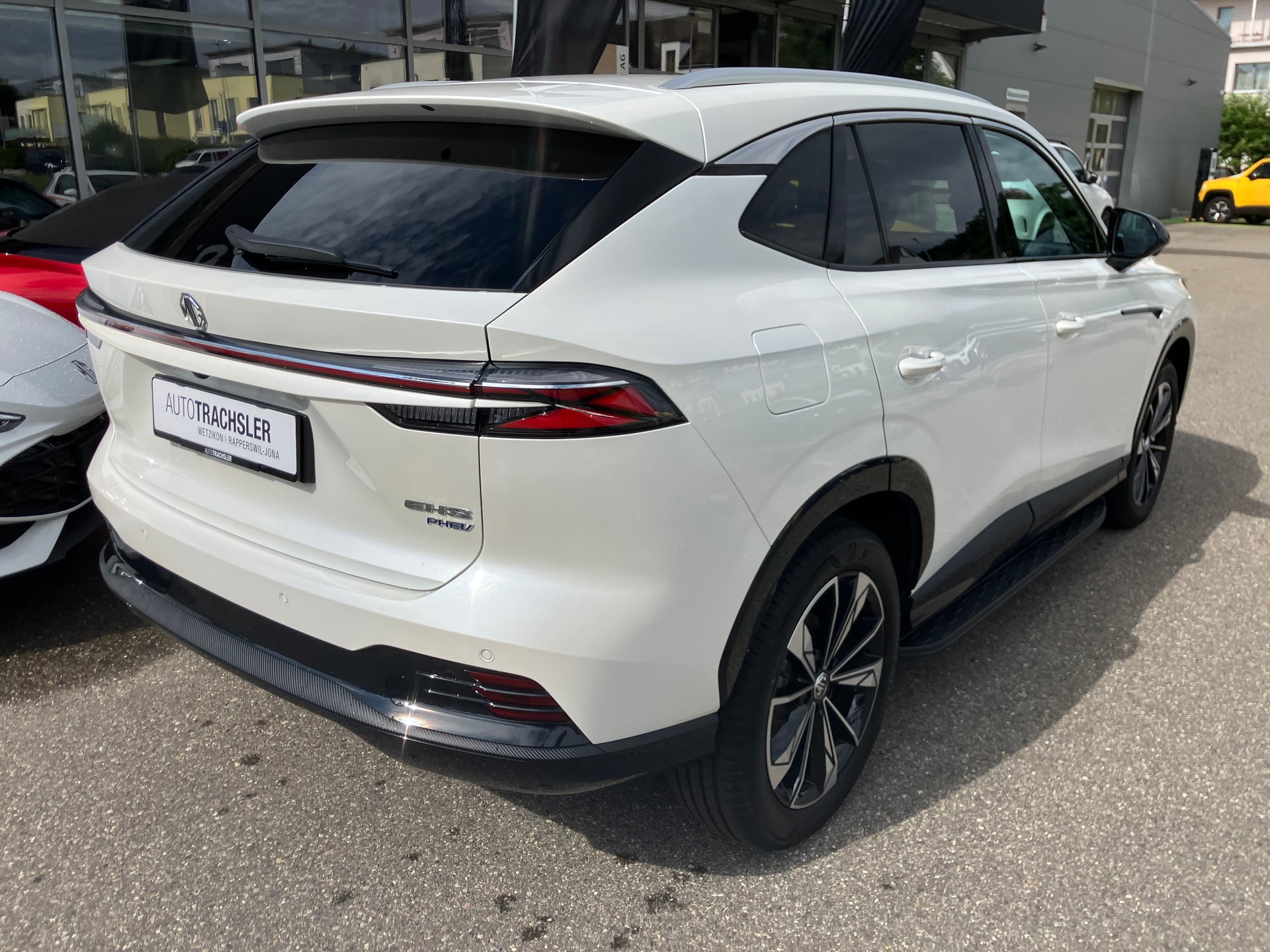 MG HS 1.5 T PHEV Luxury-image-4