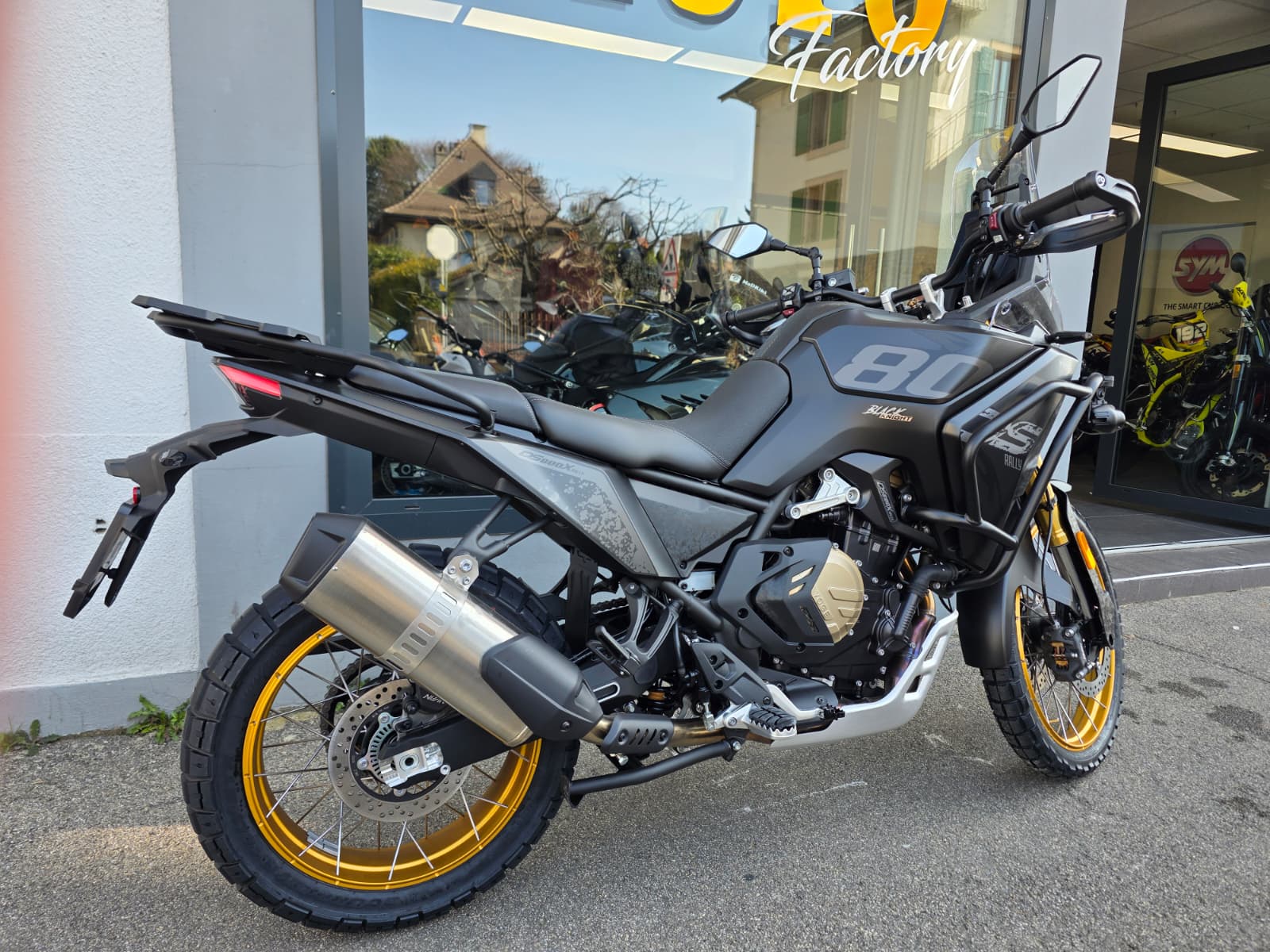 VOGE 800 DS RALLY-image-7
