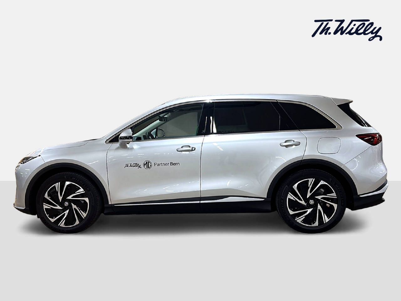 MG S6 EV 77 kWh Luxury 4WD-image-1