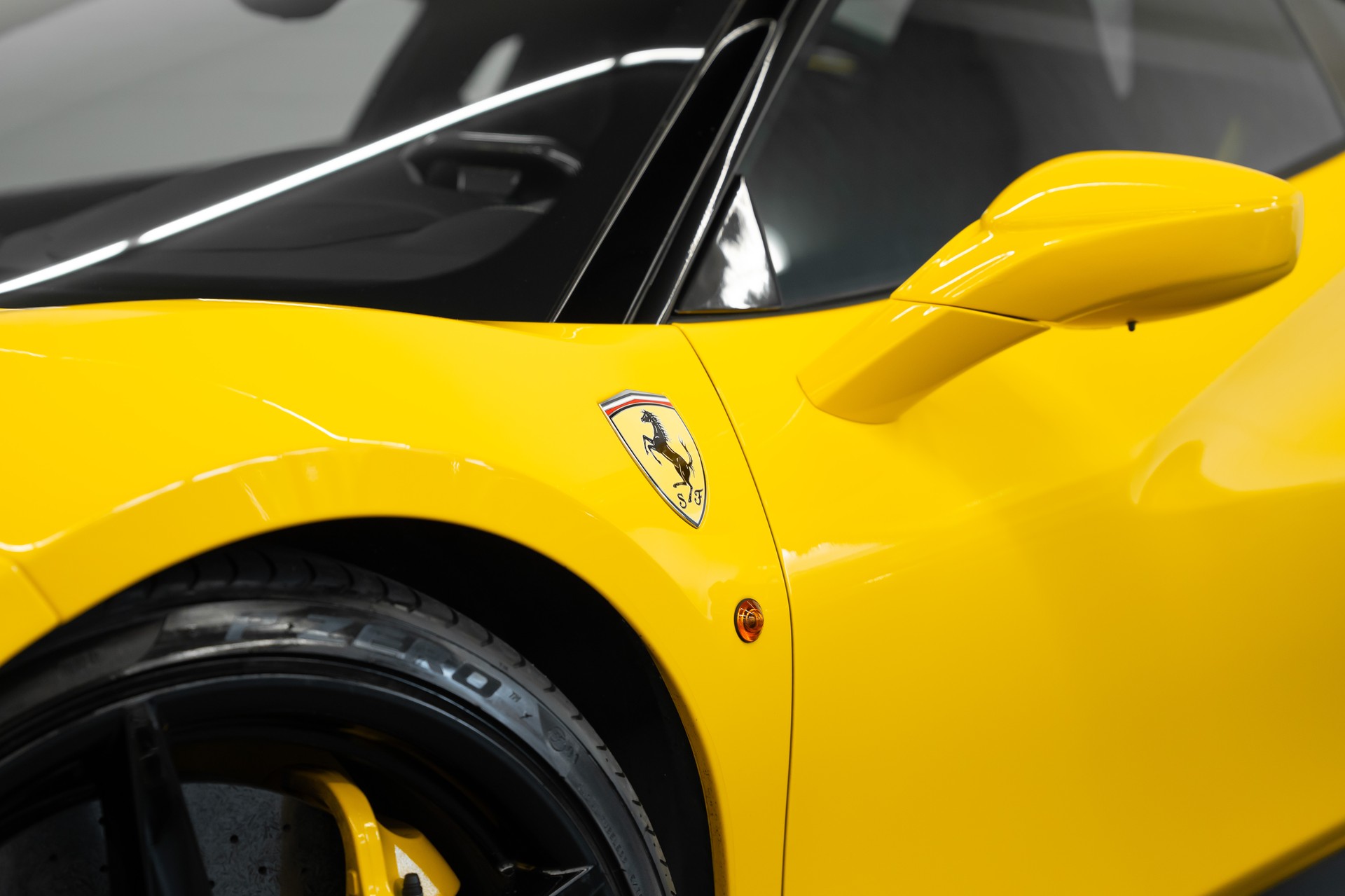 FERRARI 488 GTB 3.9 V8-image-22