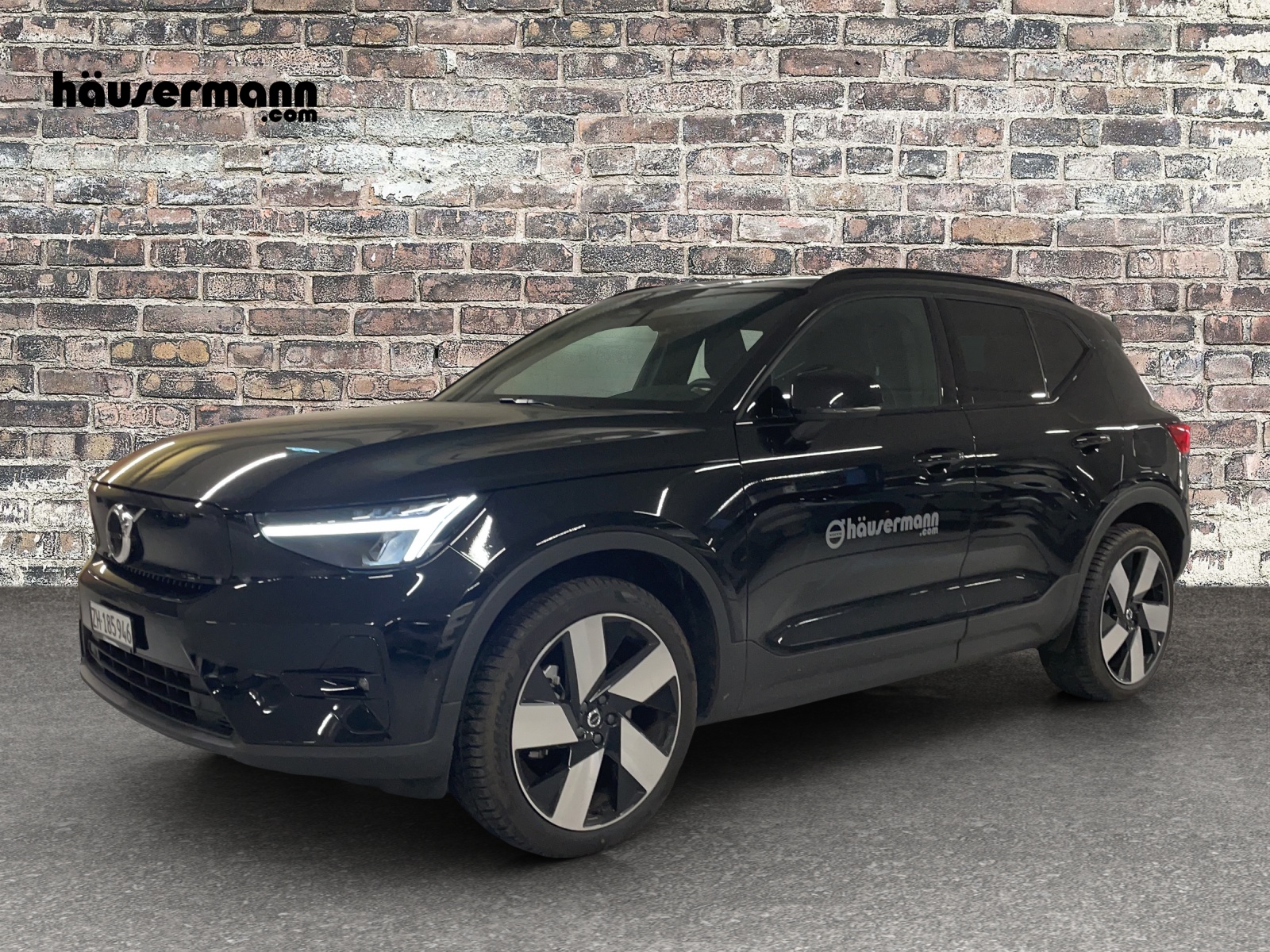 VOLVO XC40 P6 Ultimate-image-0