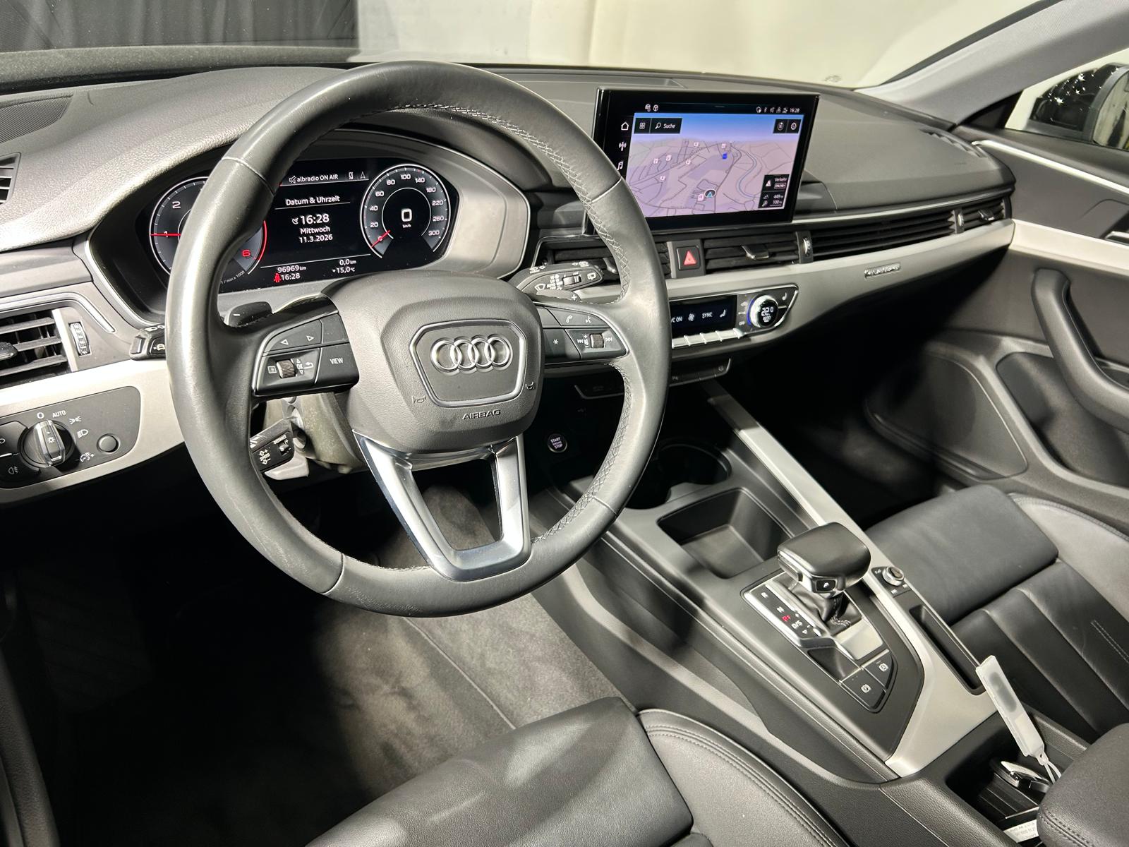 AUDI A4 Avant 2.0 40 TDI Advanced quattro S-Tronic-image-11