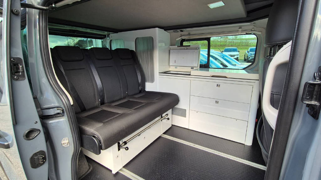 RENAULT Adria Active 2.0 dCi 150 EDC-image-10