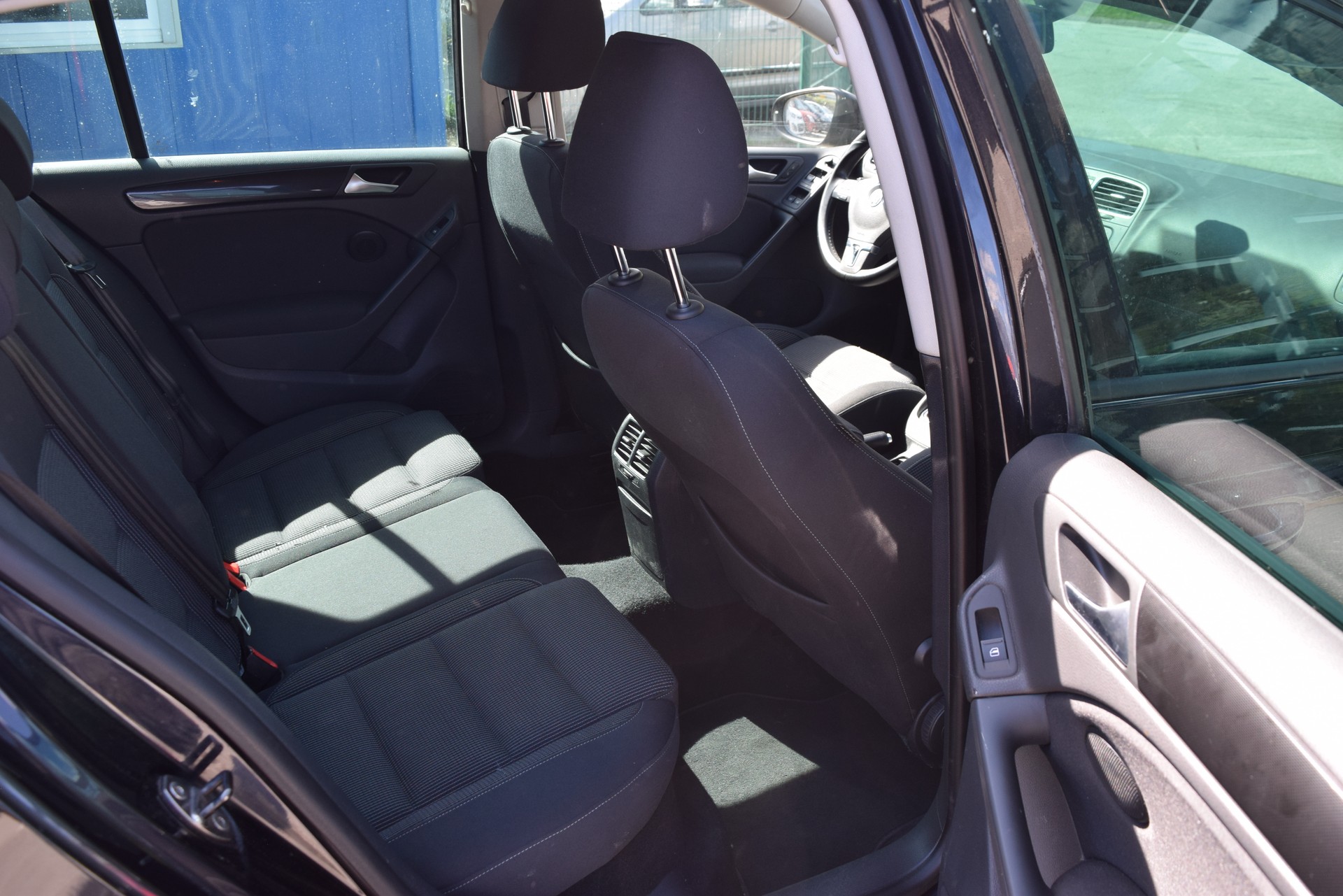 VW Golf 2.0 TDI Team 4Motion-image-11