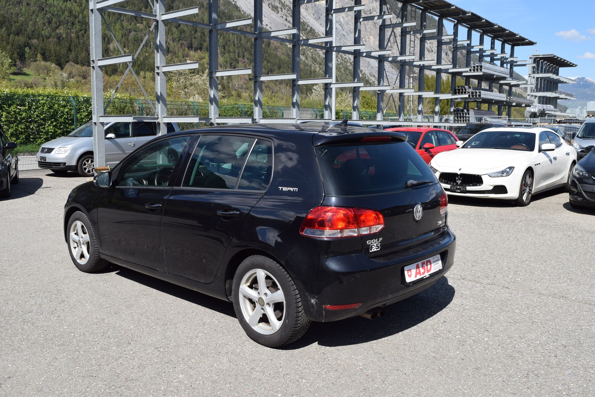 VW Golf 2.0 TDI Team 4Motion-image-5
