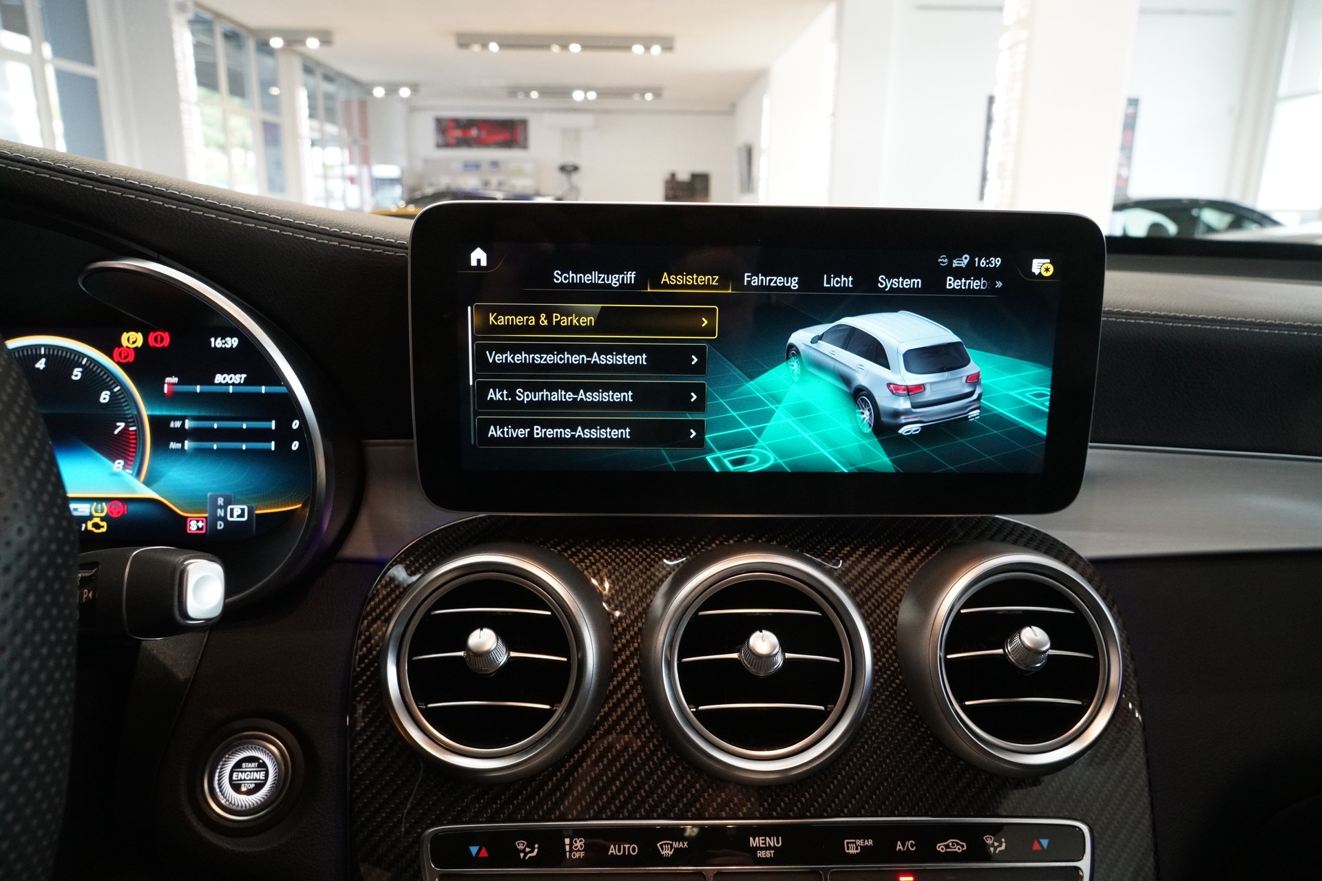 MERCEDES-BENZ GLC 63 S AMG 4Matic 9G-Tronic Spectral Blue-image-21