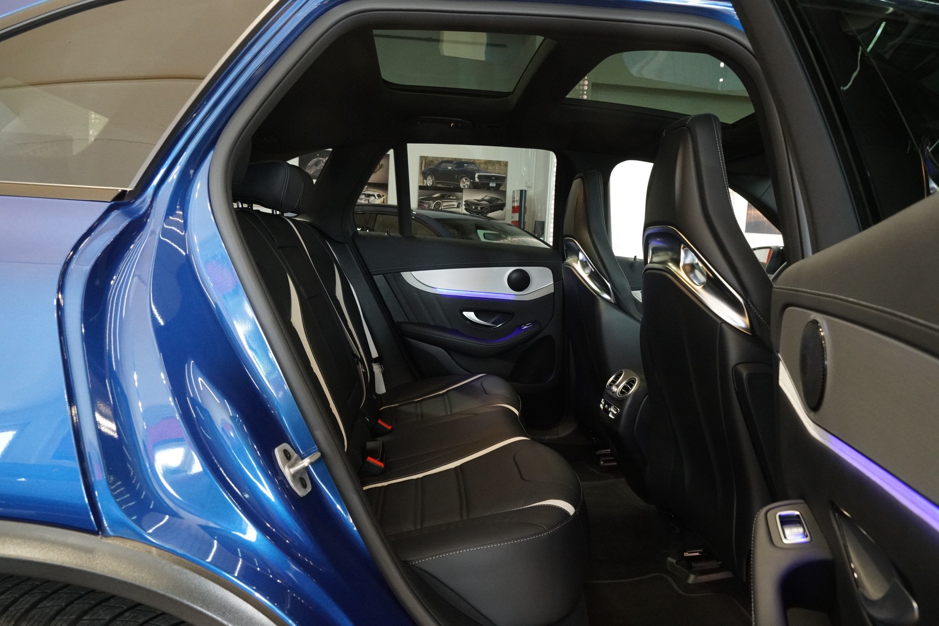 MERCEDES-BENZ GLC 63 S AMG 4Matic 9G-Tronic Spectral Blue-image-23