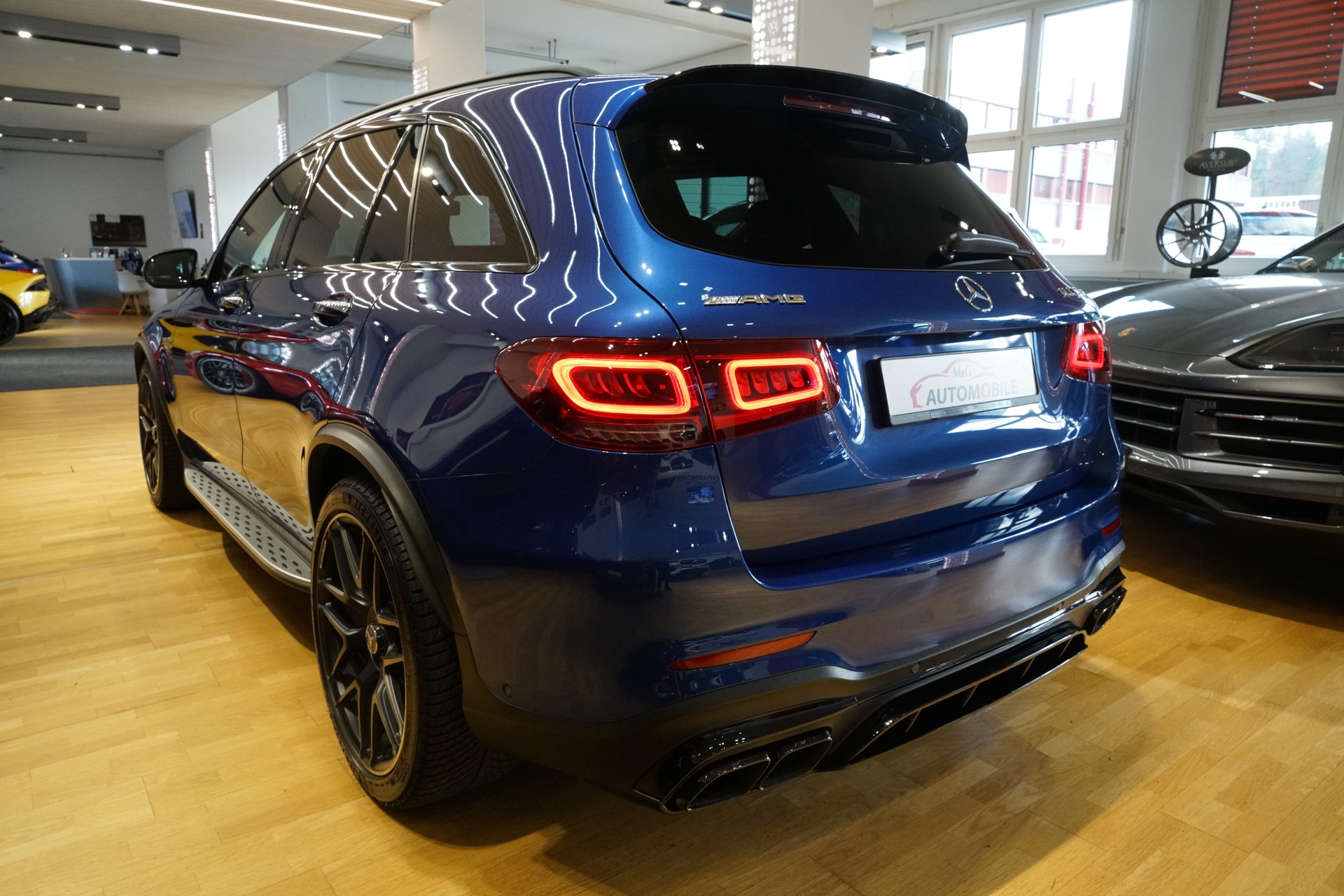 MERCEDES-BENZ GLC 63 S AMG 4Matic 9G-Tronic Spectral Blue-image-5