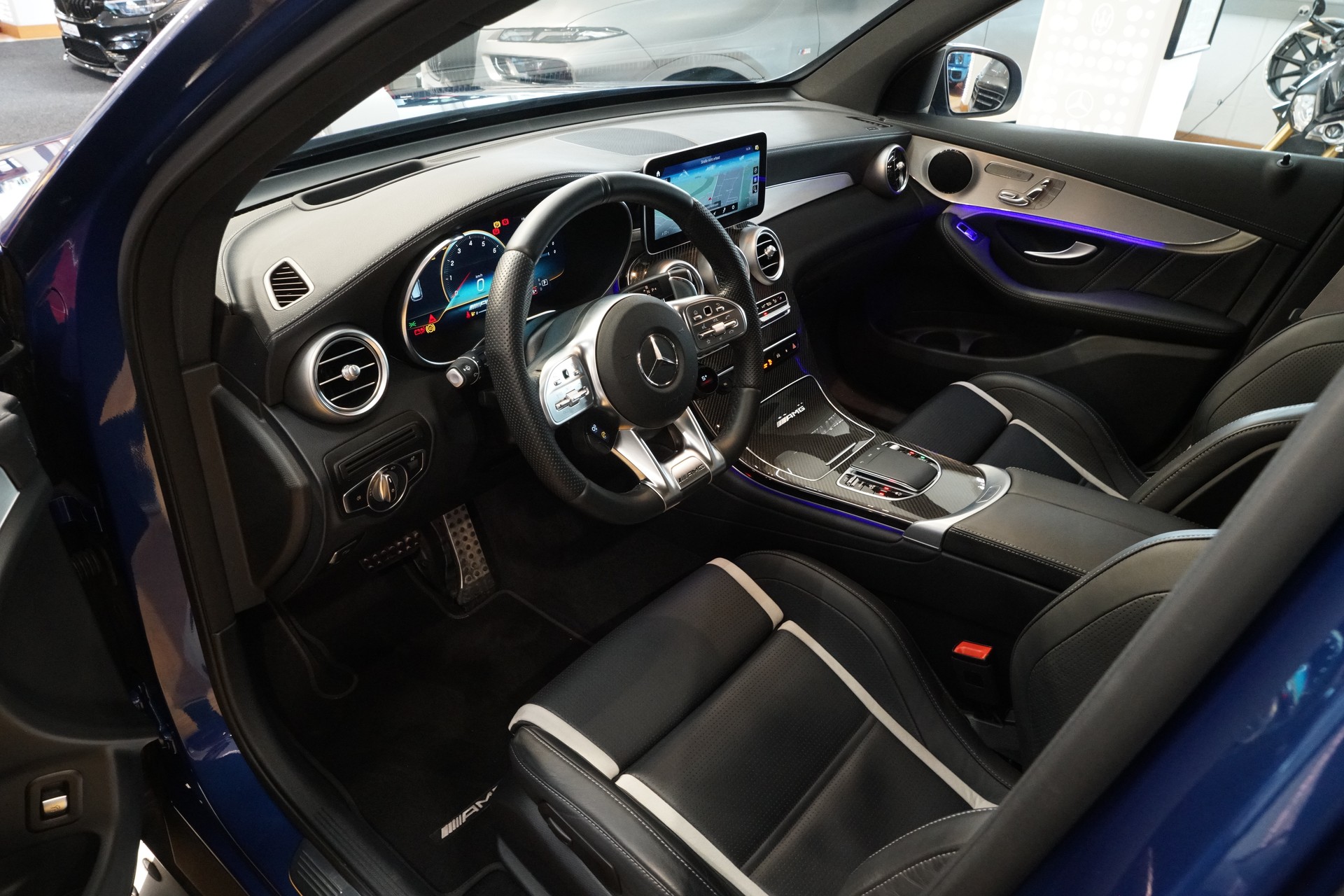 MERCEDES-BENZ GLC 63 S AMG 4Matic 9G-Tronic Spectral Blue-image-11