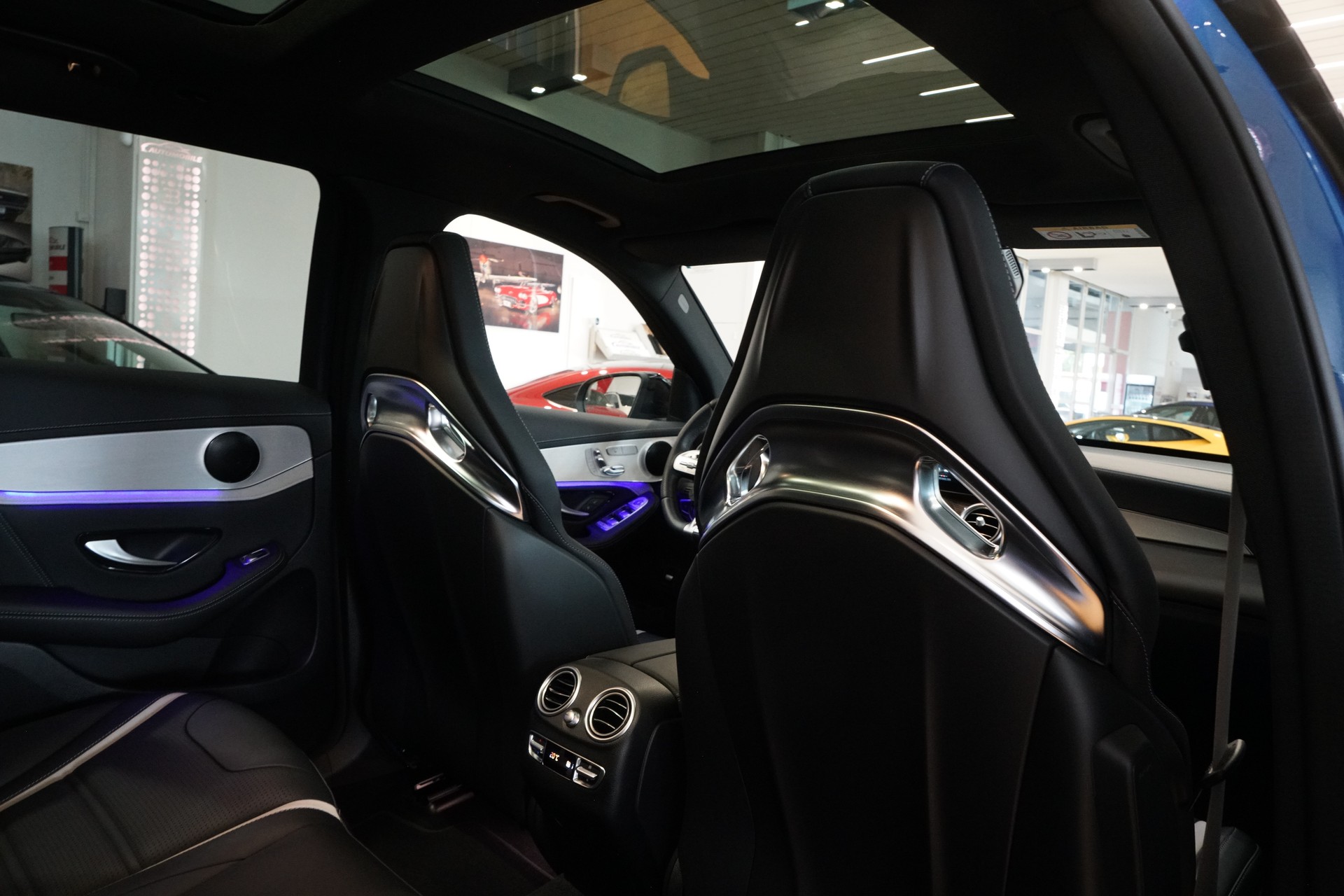 MERCEDES-BENZ GLC 63 S AMG 4Matic 9G-Tronic Spectral Blue-image-24