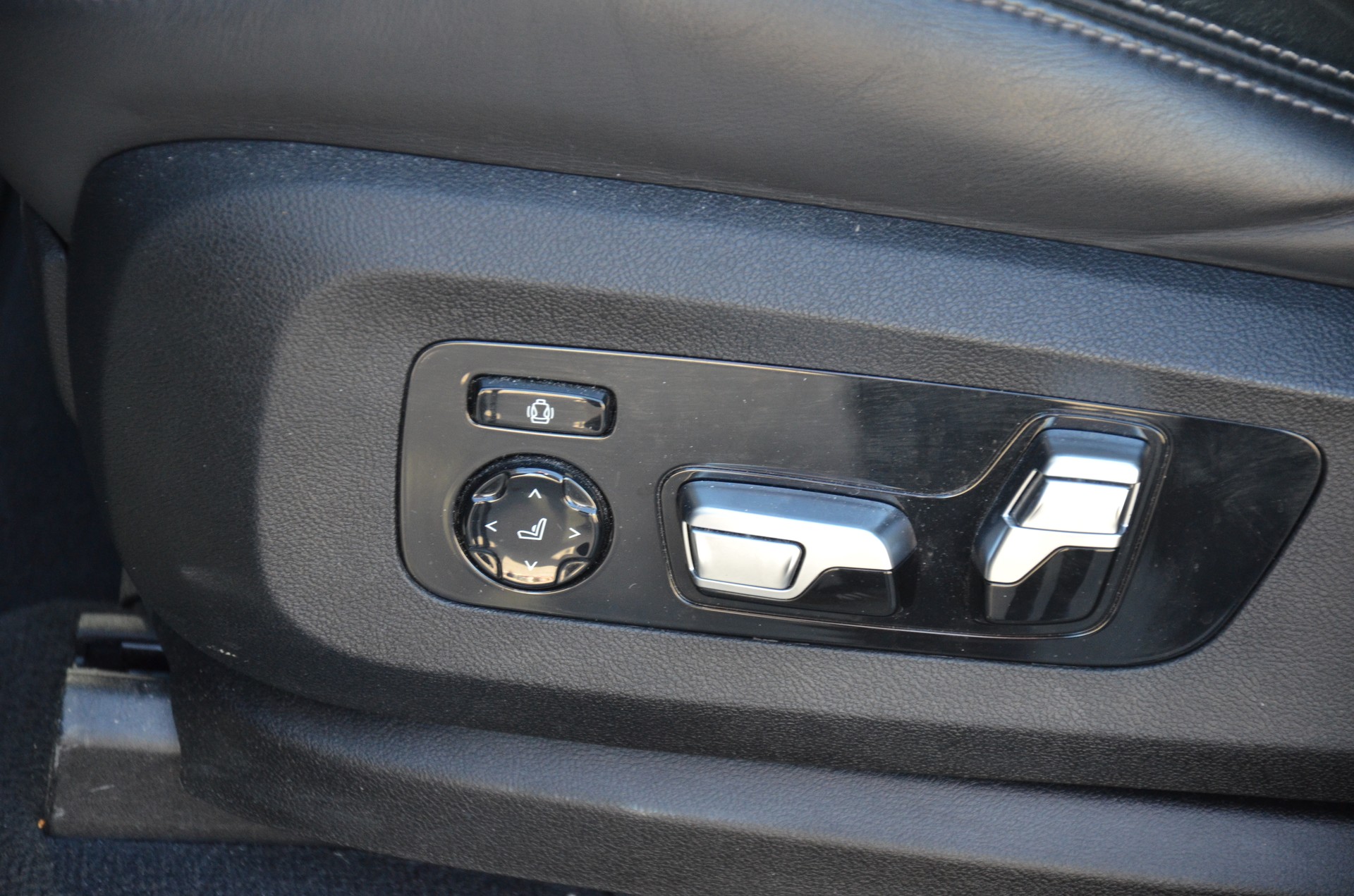 BMW X5 xDrive45e M Sport Steptronic-image-14