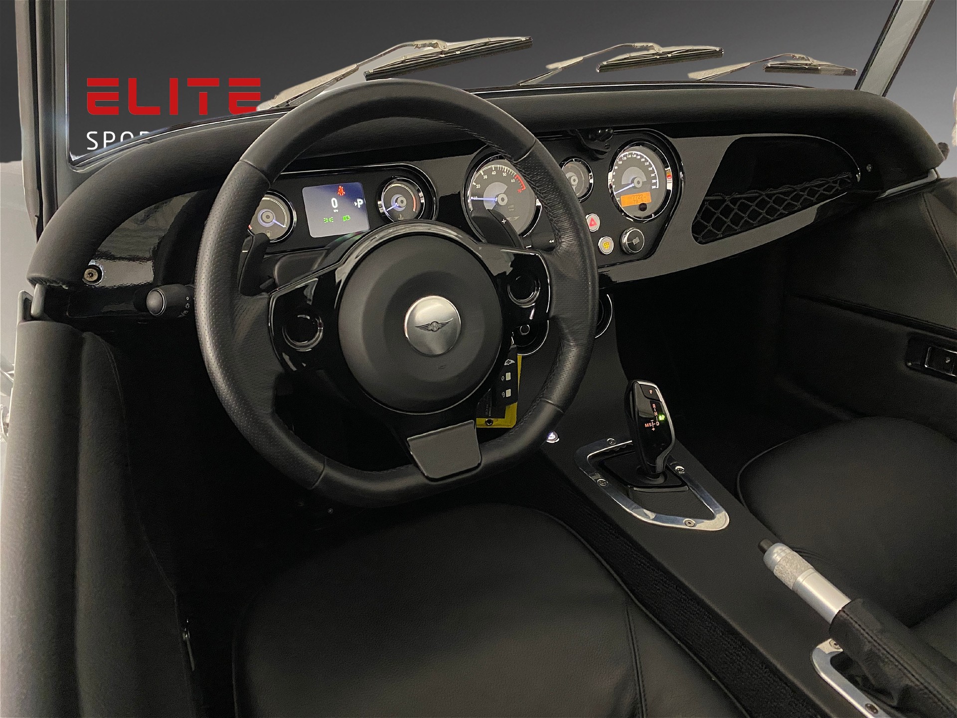MORGAN Plus Four 2.0 Automatik-image-4