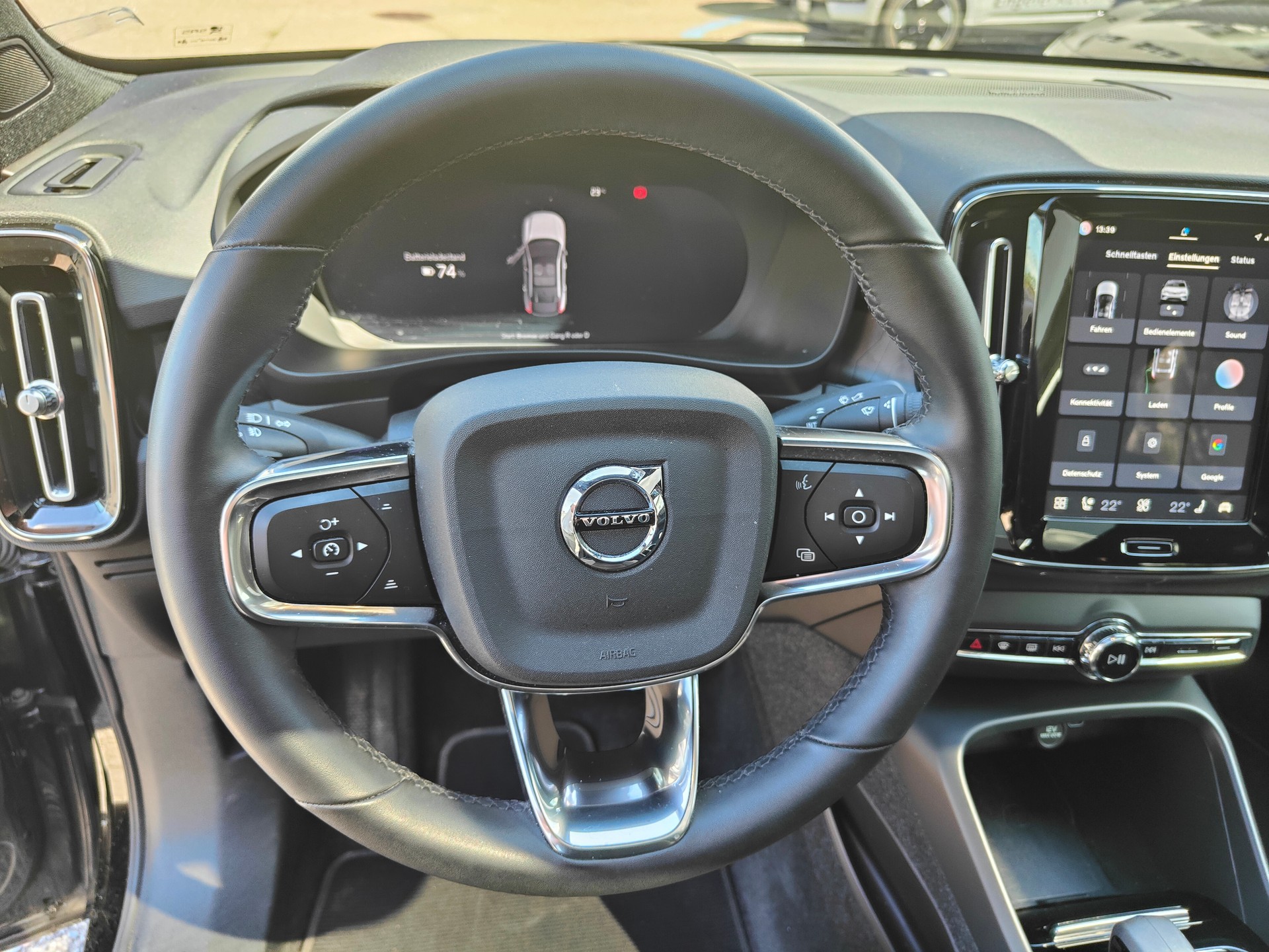 VOLVO C40 Recharge Twin-image-11