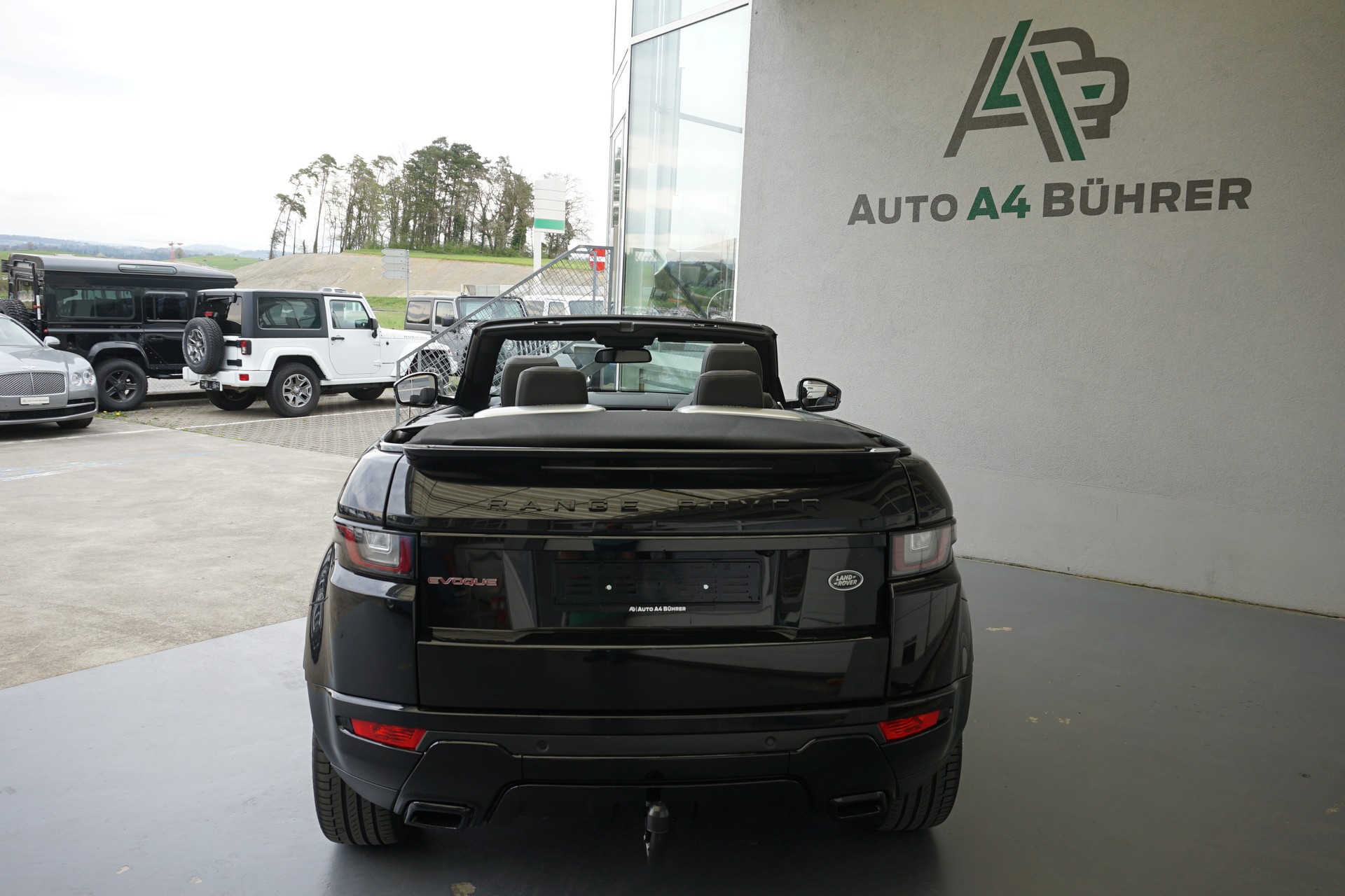 LAND ROVER Evoque 2.0Si4 HSE Dynamic 241PS Convertible mit Abstandsregeltempomat und Anhängerkupplung-image-12