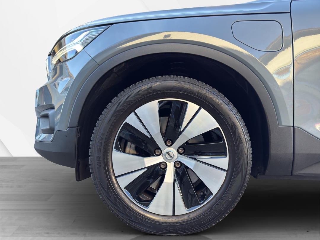 VOLVO XC40 T5 TwE Inscription DCT-image-16