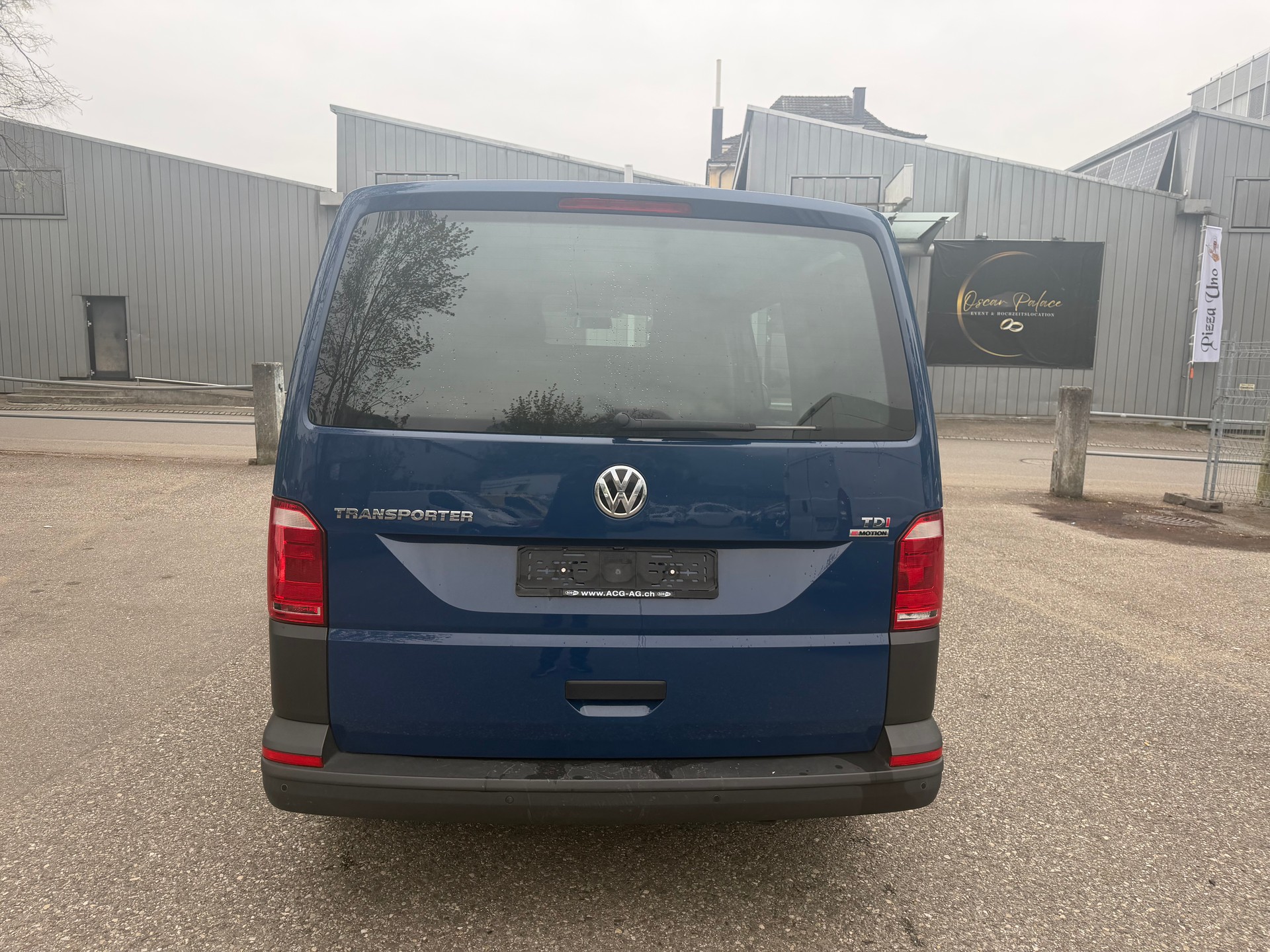 VW T6 2.0 TDI 4Motion ** Navigation ** 2x Airbag ** Klimaanlage ** PDC Hinen ** Nutzlast 781 Kg **-image-11