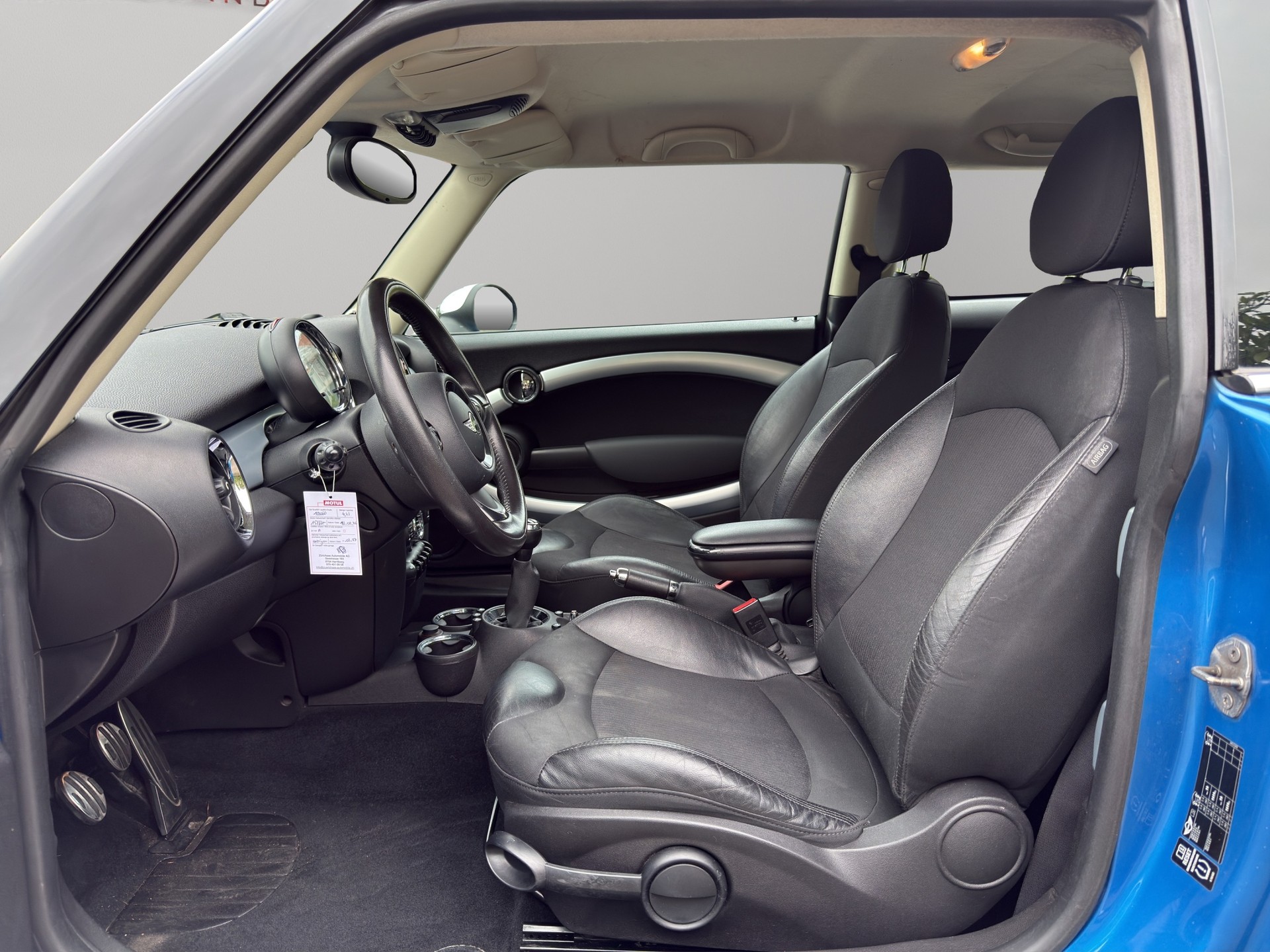 MINI Cooper S-image-10