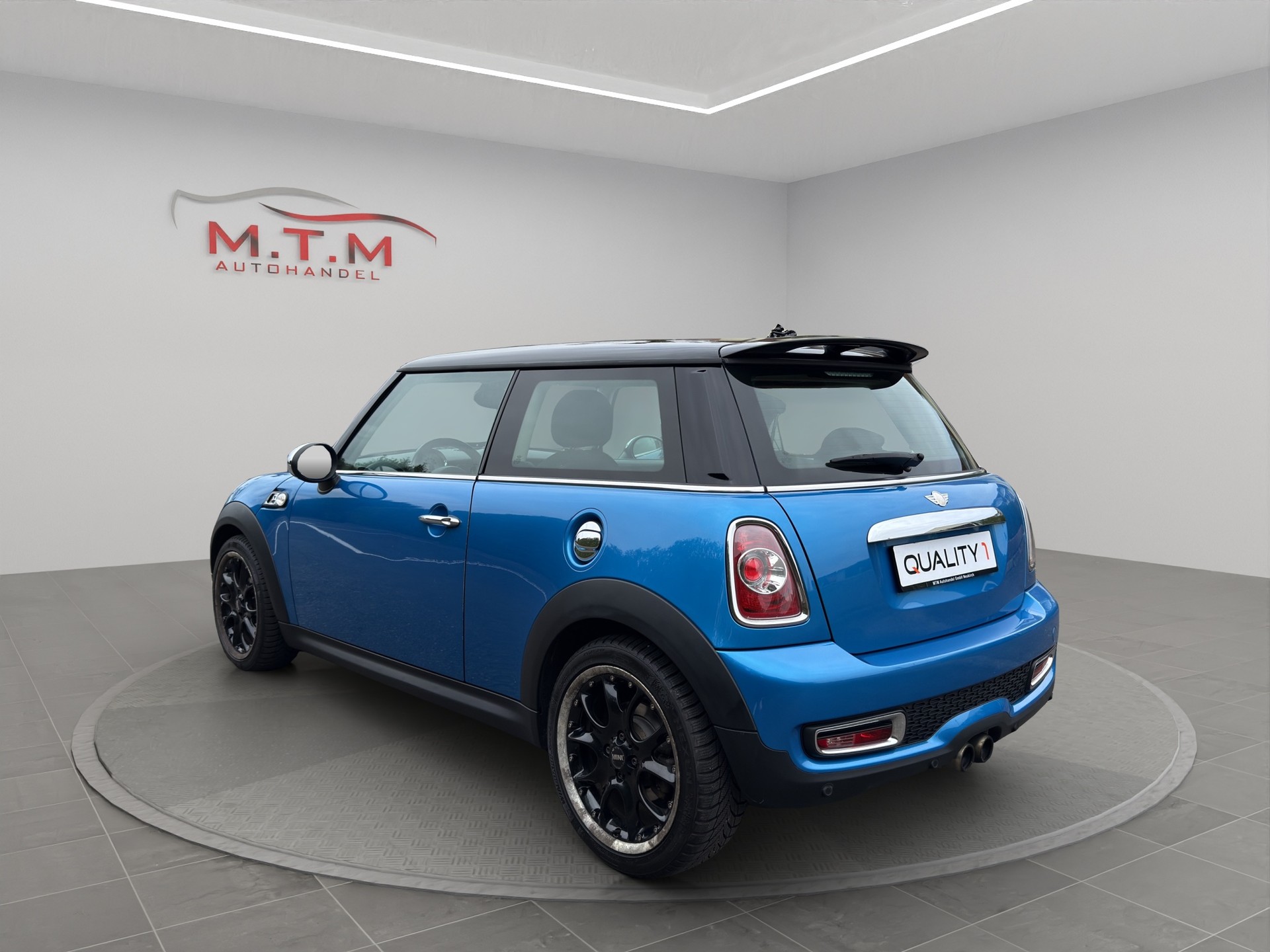 MINI Cooper S-image-6