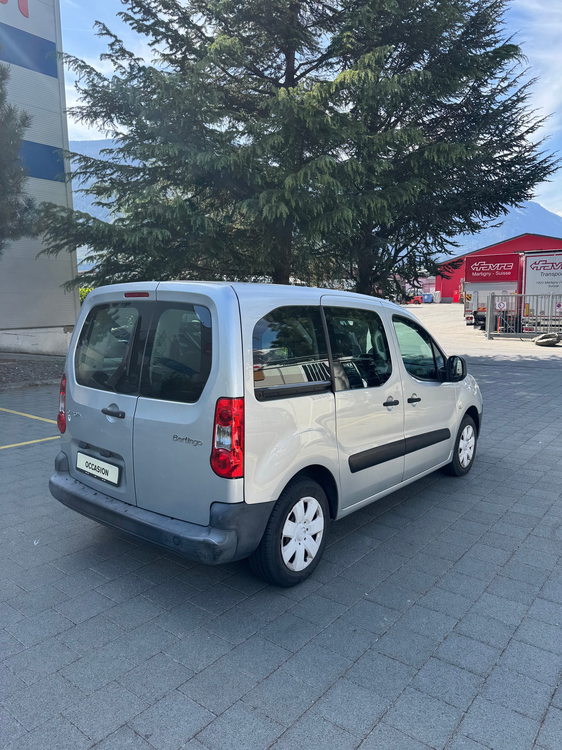 CITROEN Berlingo 1.6 HDi Attraction-image-2