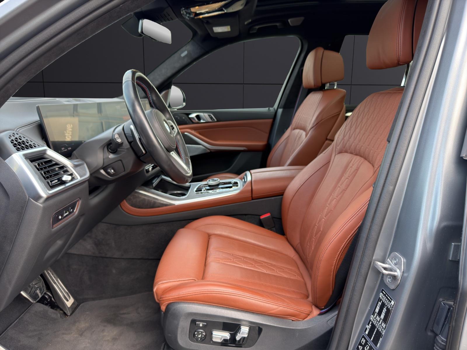 BMW X7 M60i-image-9