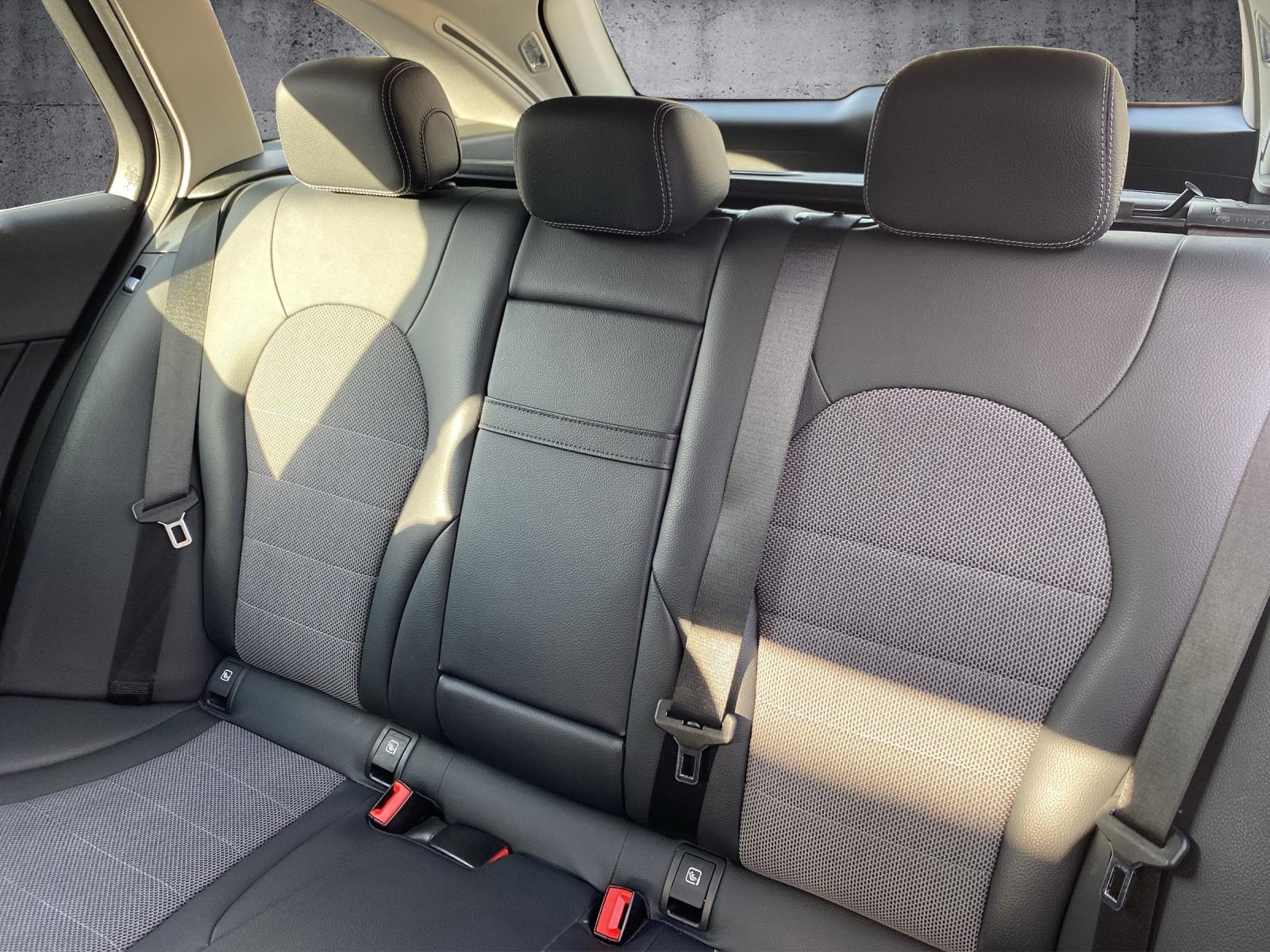 MERCEDES-BENZ C 250 d 4matic Kombi-image-7