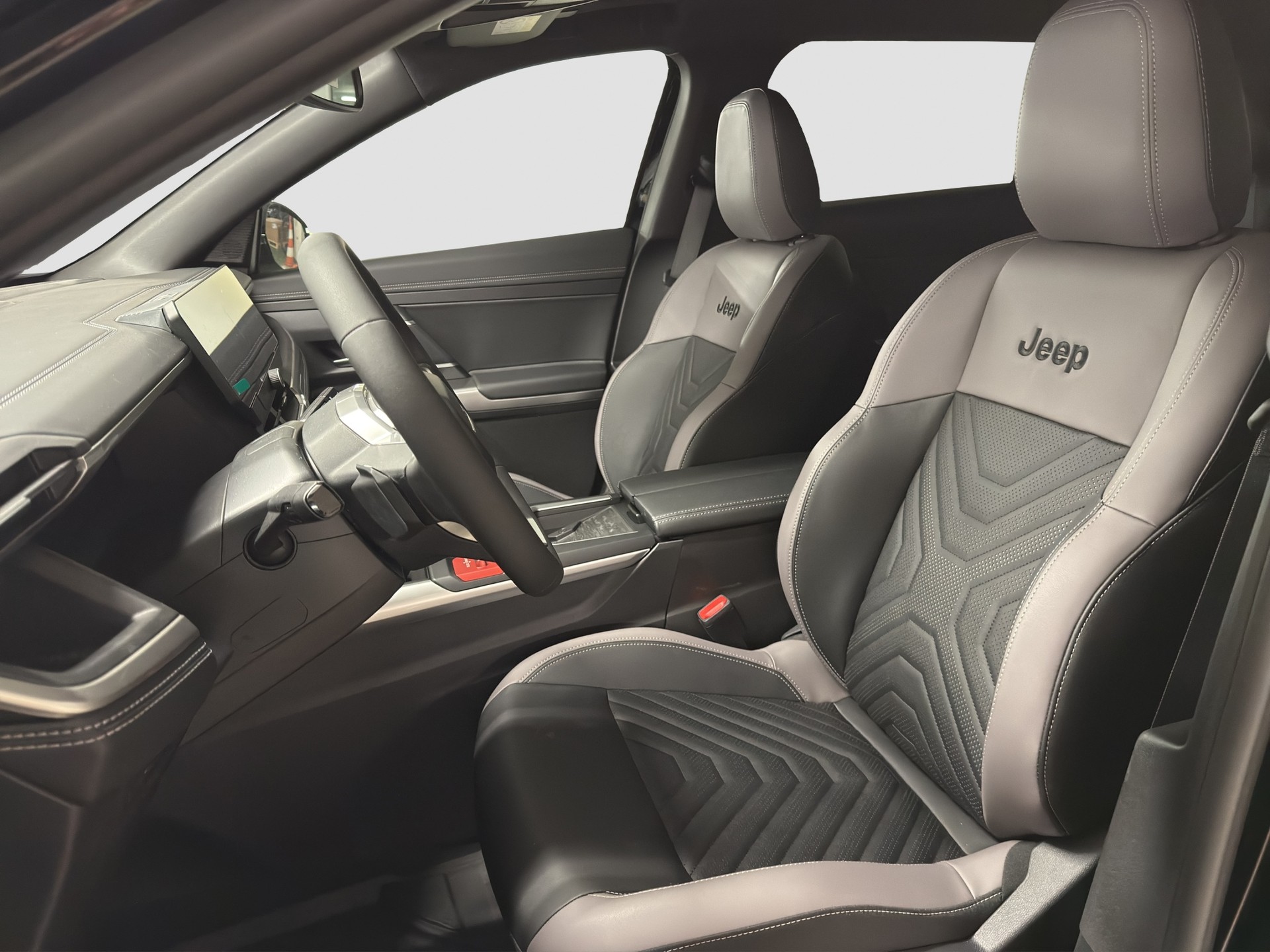 JEEP Compass 1.2 MHEV First Edition-image-8