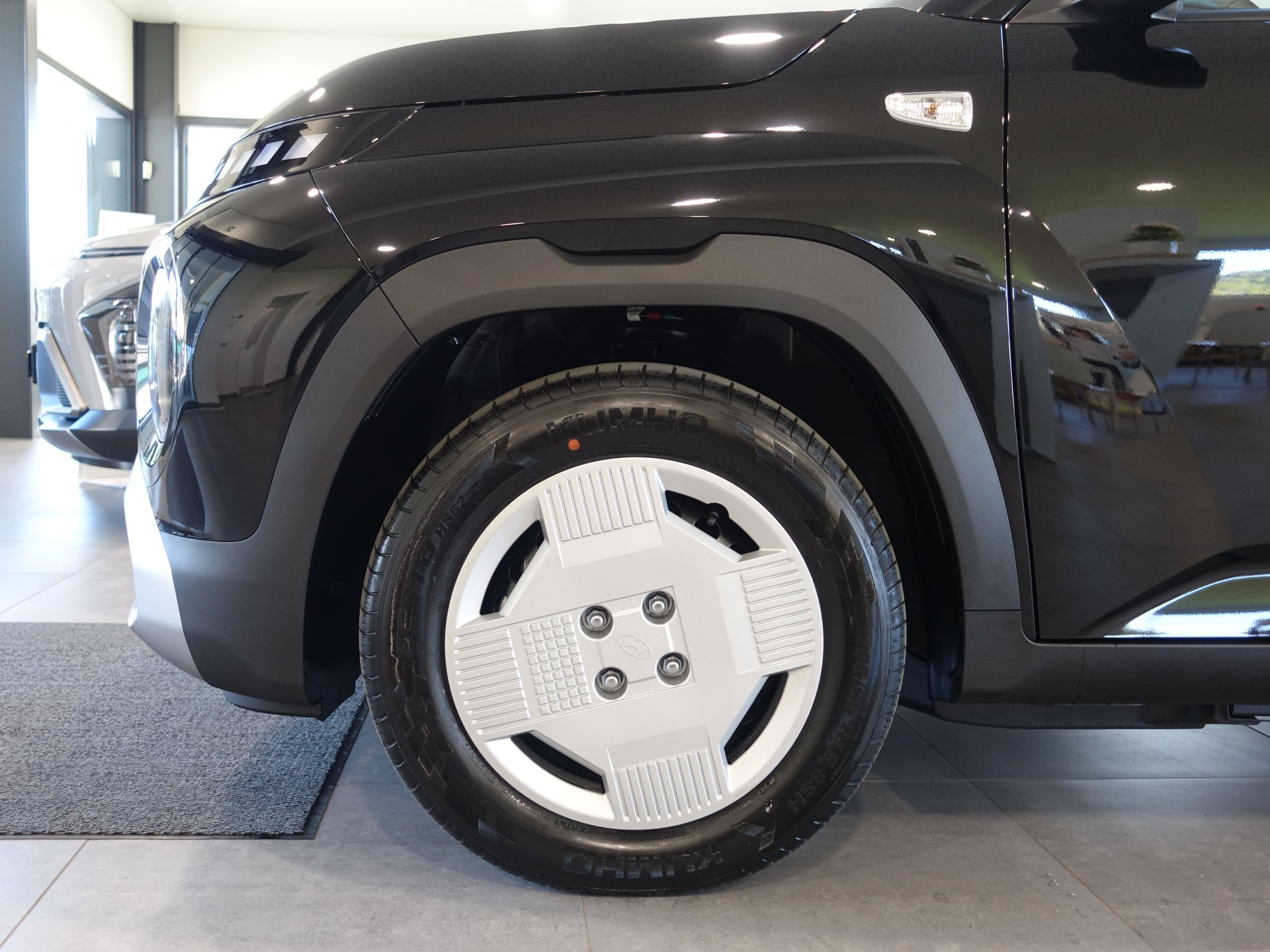 HYUNDAI Inster 49kWh Origo grosser Akku 115PS-image-6