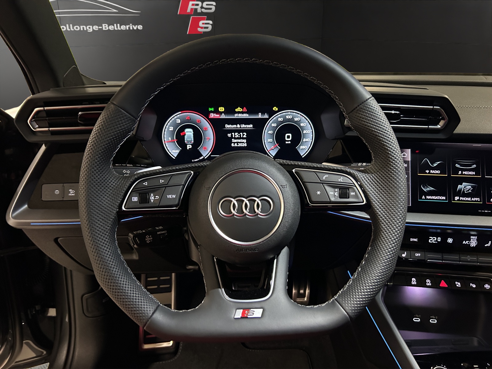 AUDI A3 Sportback TFSI 150 kW quattro S line S tronic-image-9