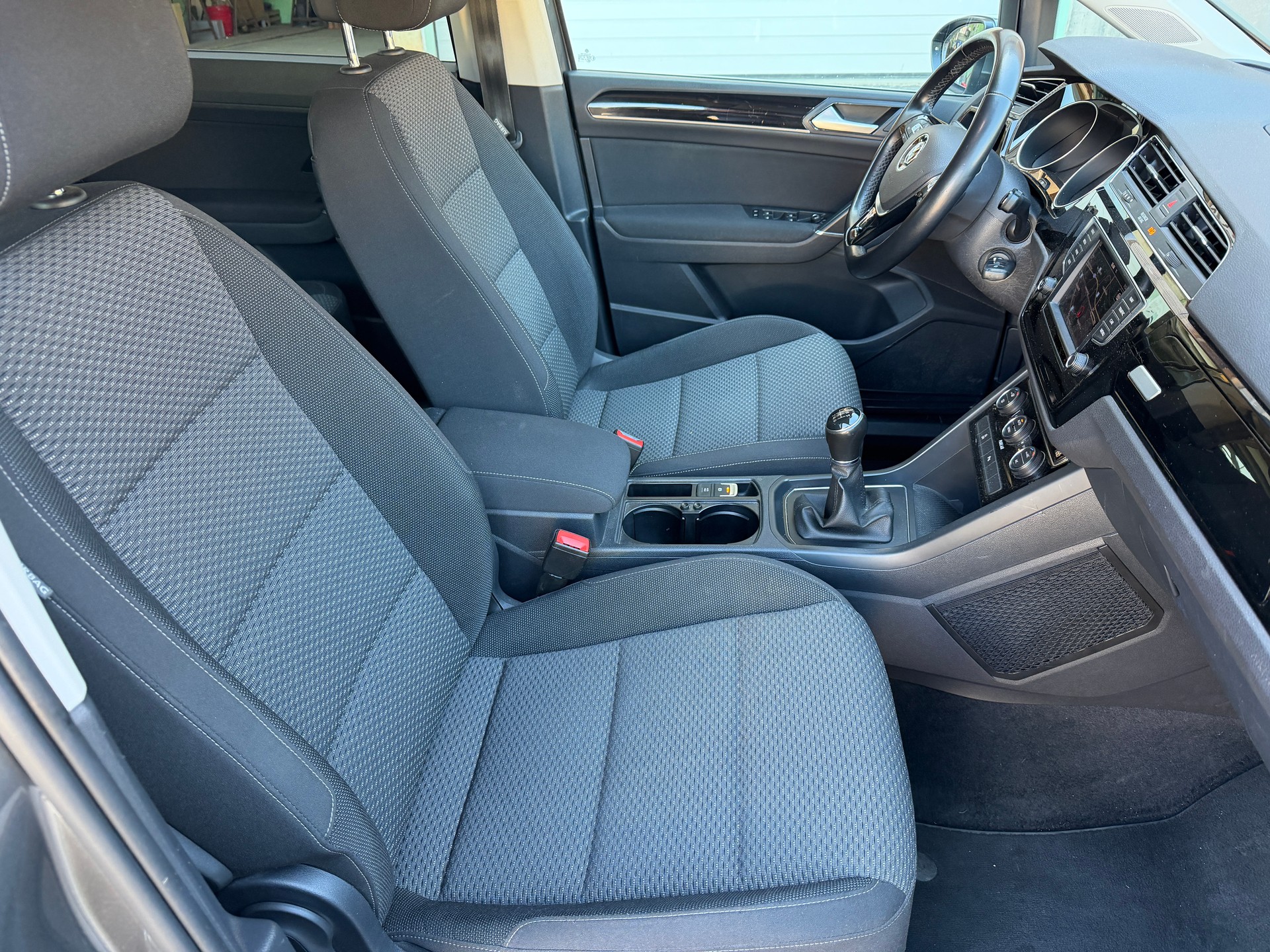 VW Touran 2.0 TDI BlueMotion Technology Comfortline-image-7