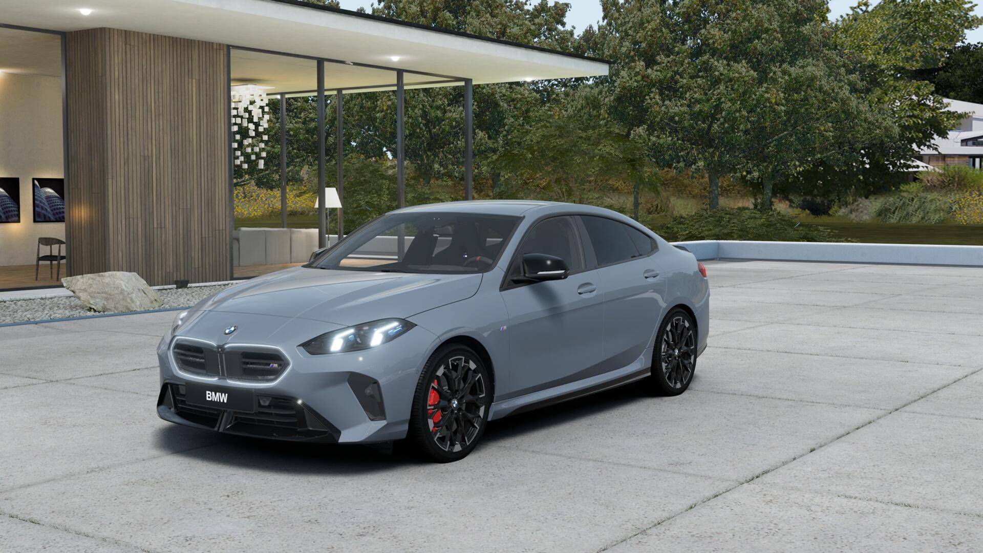 BMW M235i xDrive Gran Coupé-image-0