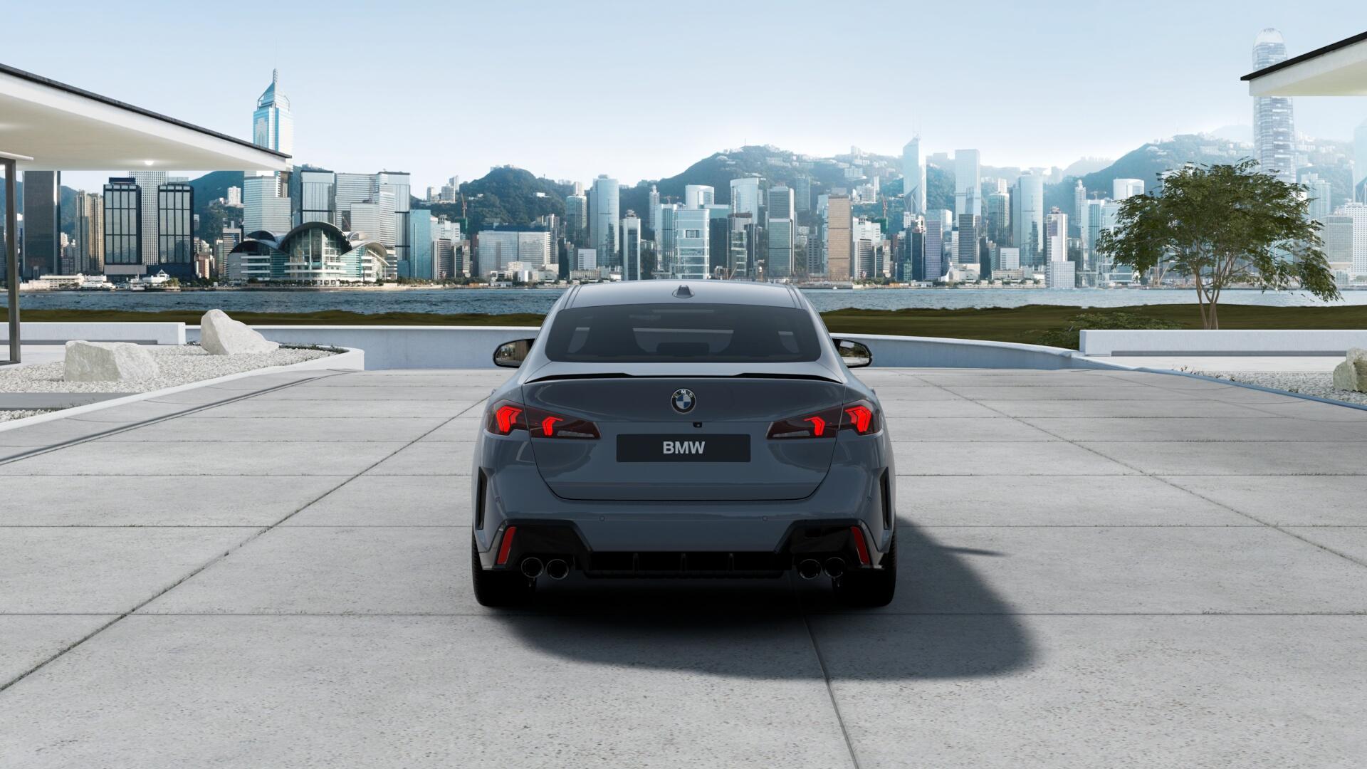 BMW M235i xDrive Gran Coupé-image-2