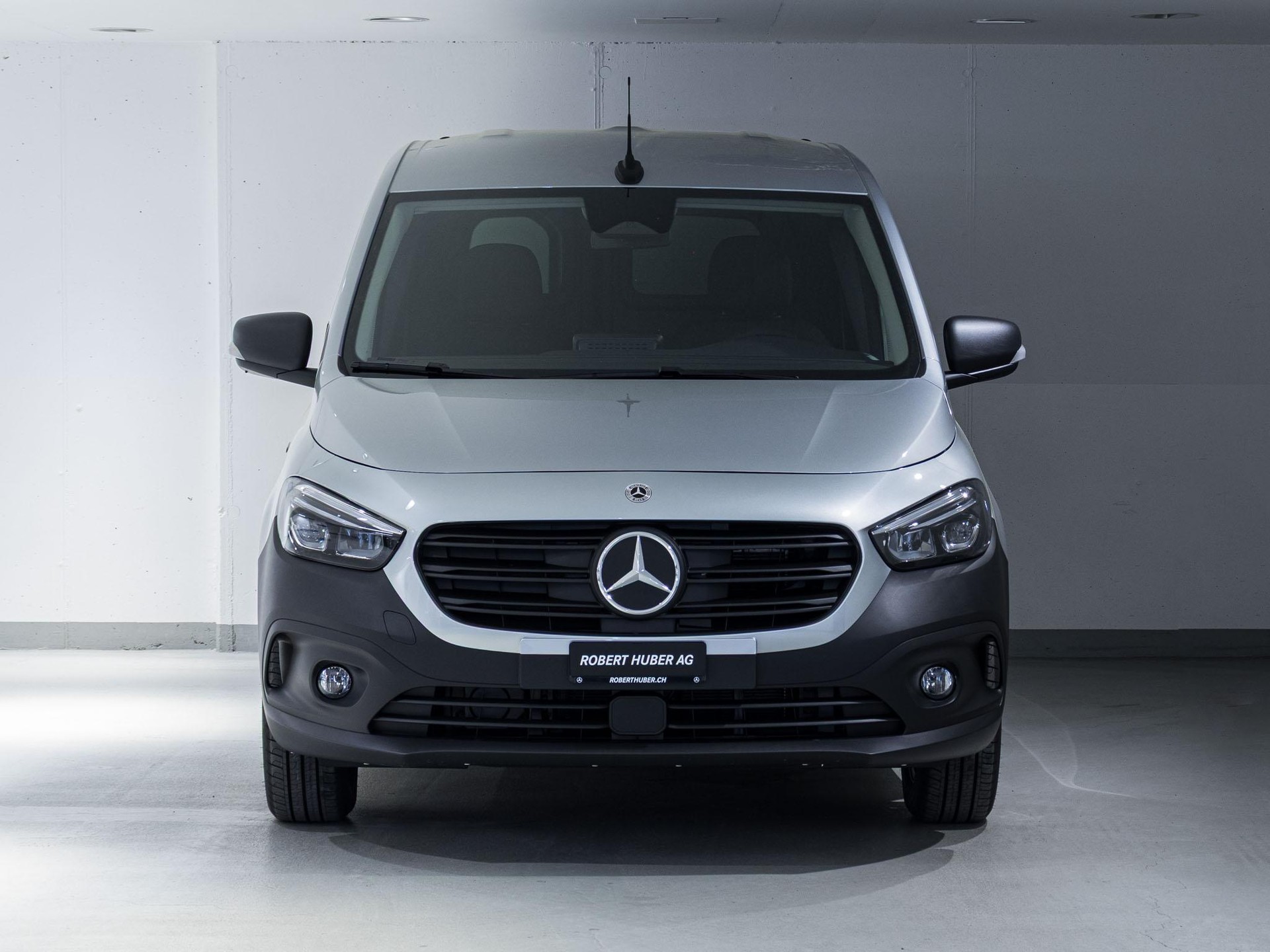 MERCEDES-BENZ eCitan Kasten BASE Lang-image-2