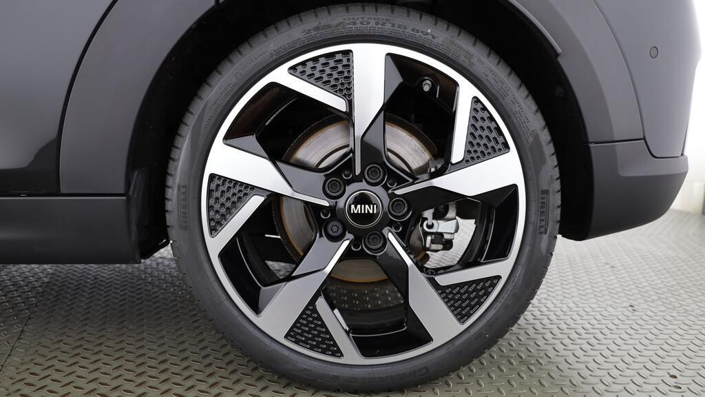 MINI Cooper 5 door C-image-9