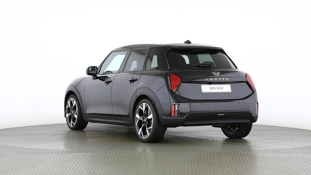 MINI Cooper 5 door C-image-4