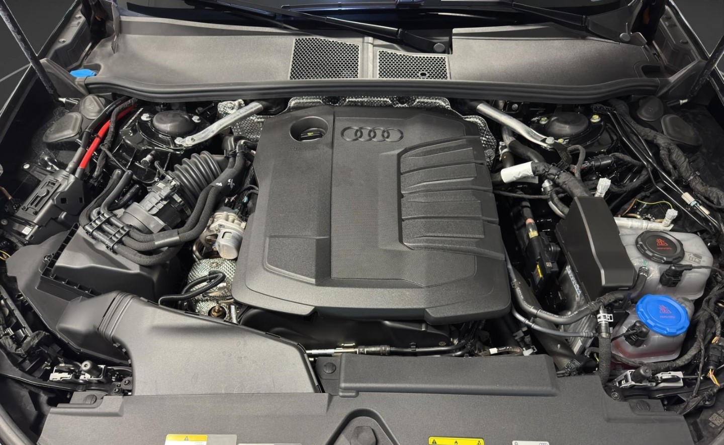 AUDI A5 Avant TDI 150 kW Attraction S tronic-image-7