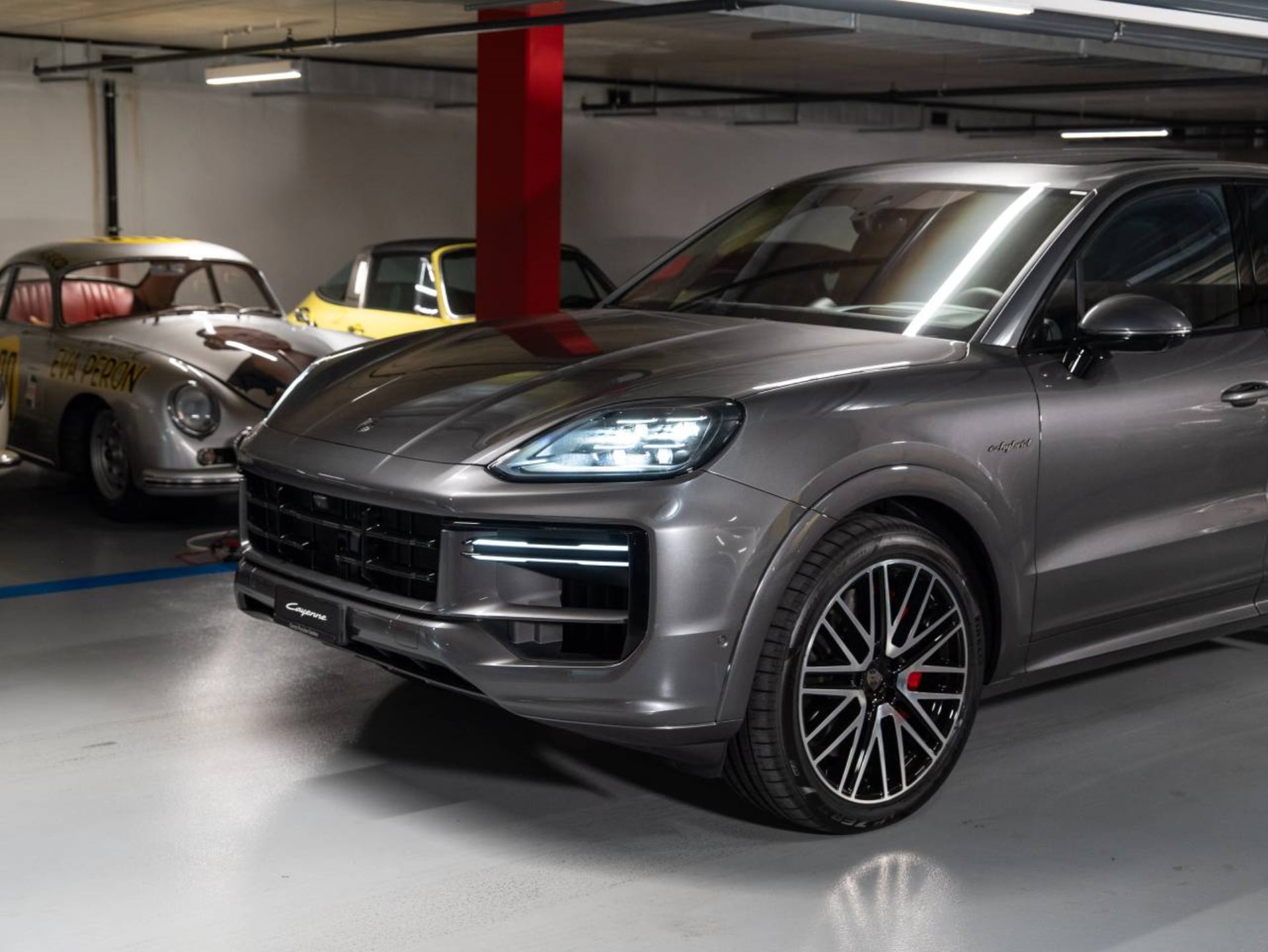 PORSCHE Cayenne Turbo E-Hybrid-image-23