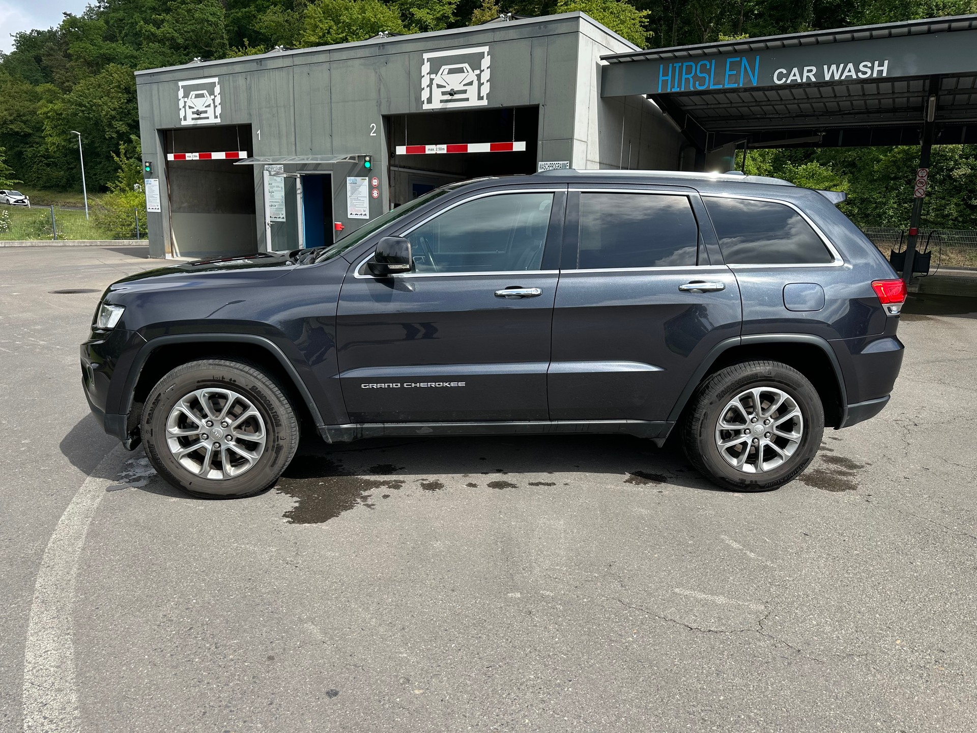 JEEP 3.0 CRD 250 Limited-image-1