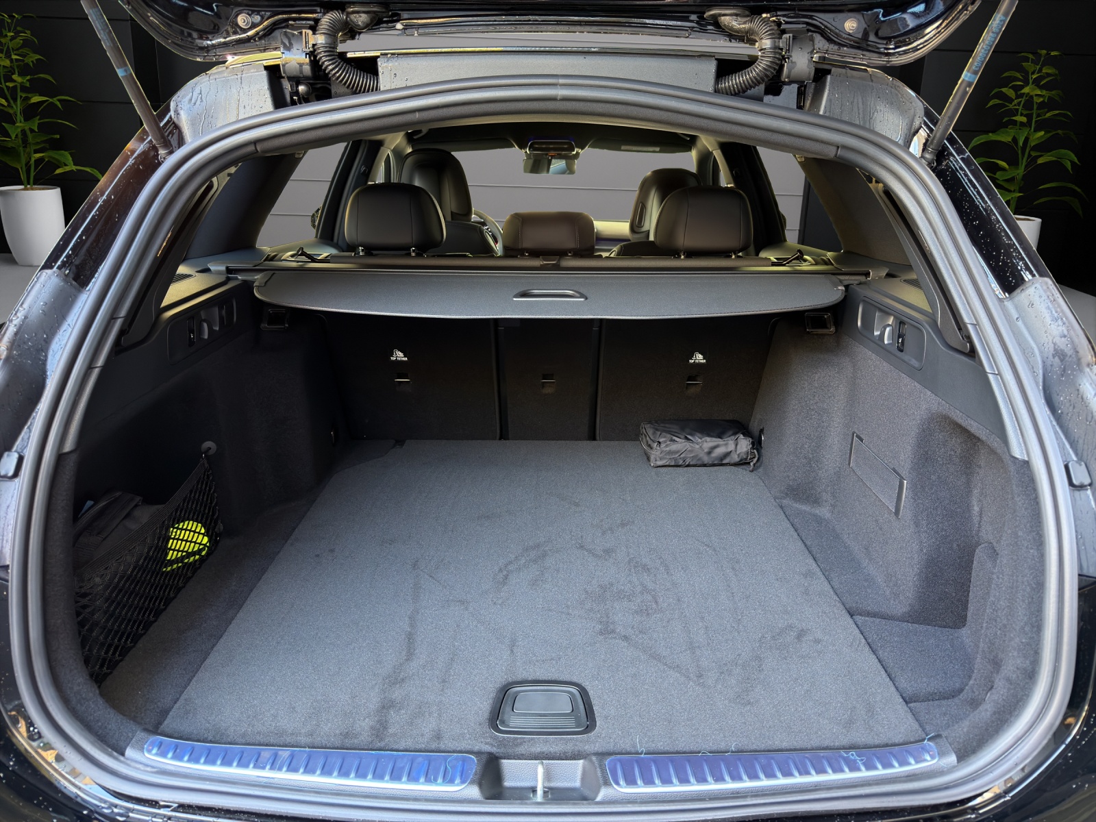MERCEDES-BENZ C 200 T 4 Matic-image-13