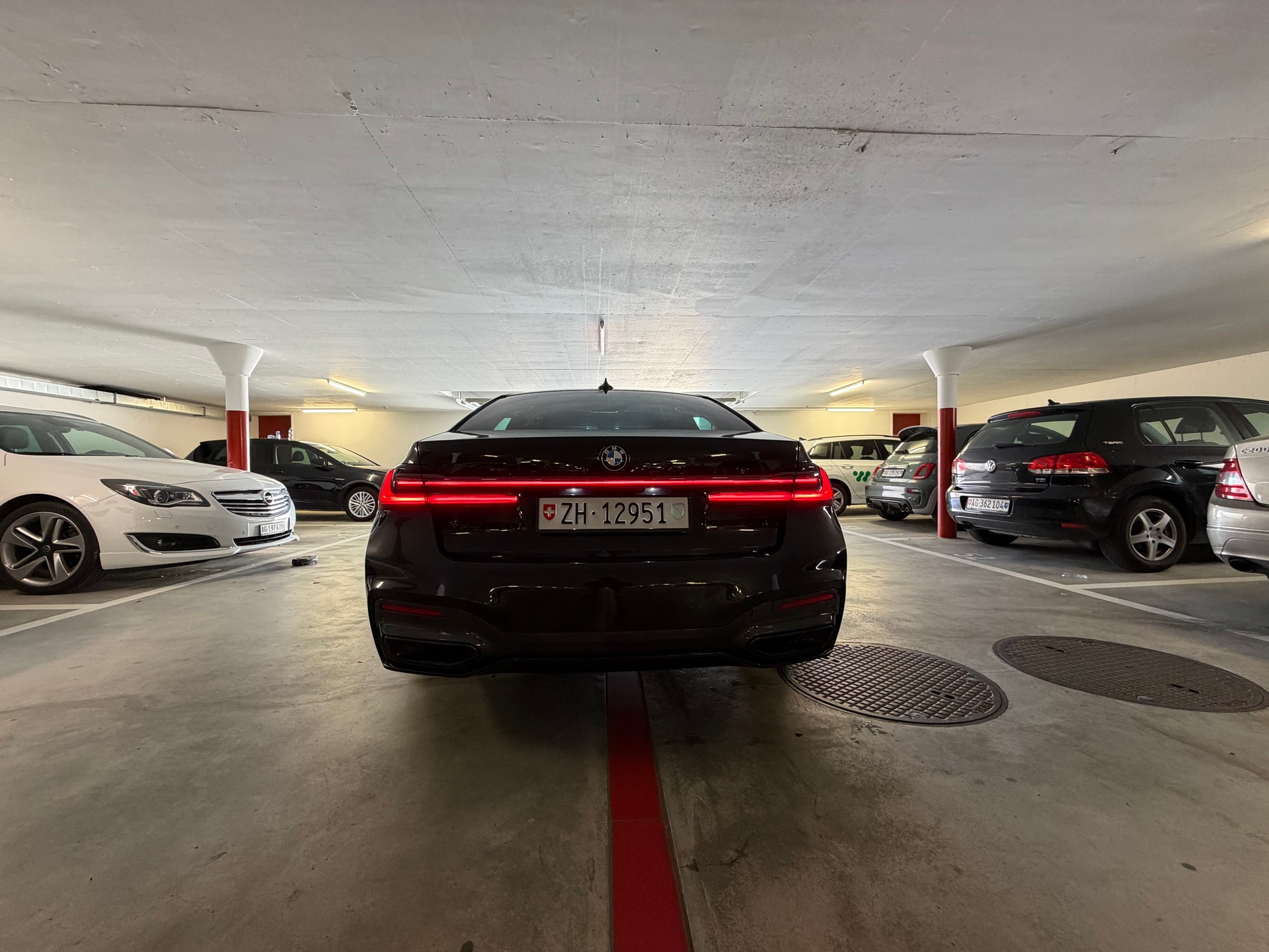 BMW 730d xDrive-image-1