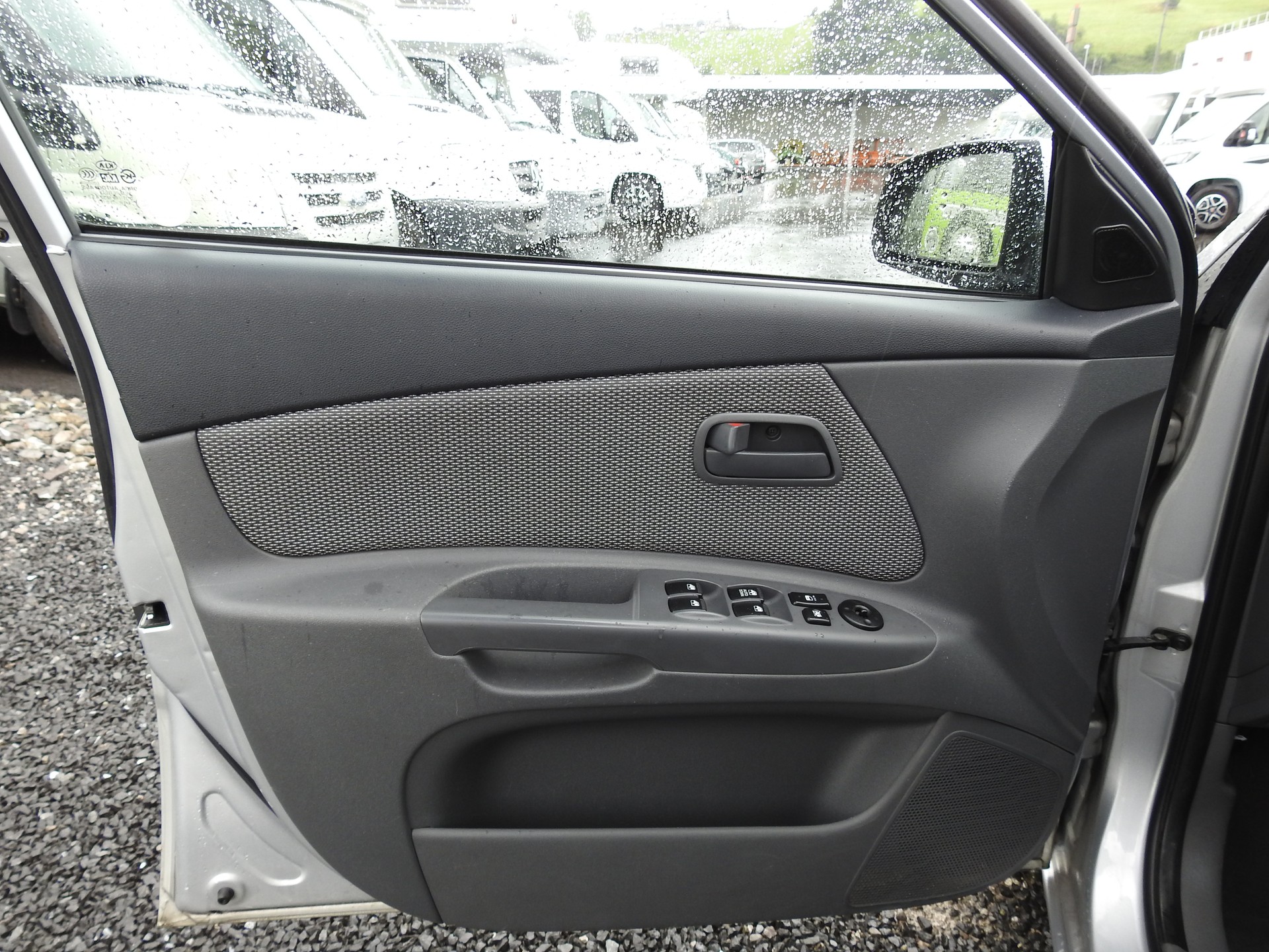 KIA Rio 1.6 CVVT Trend-image-9
