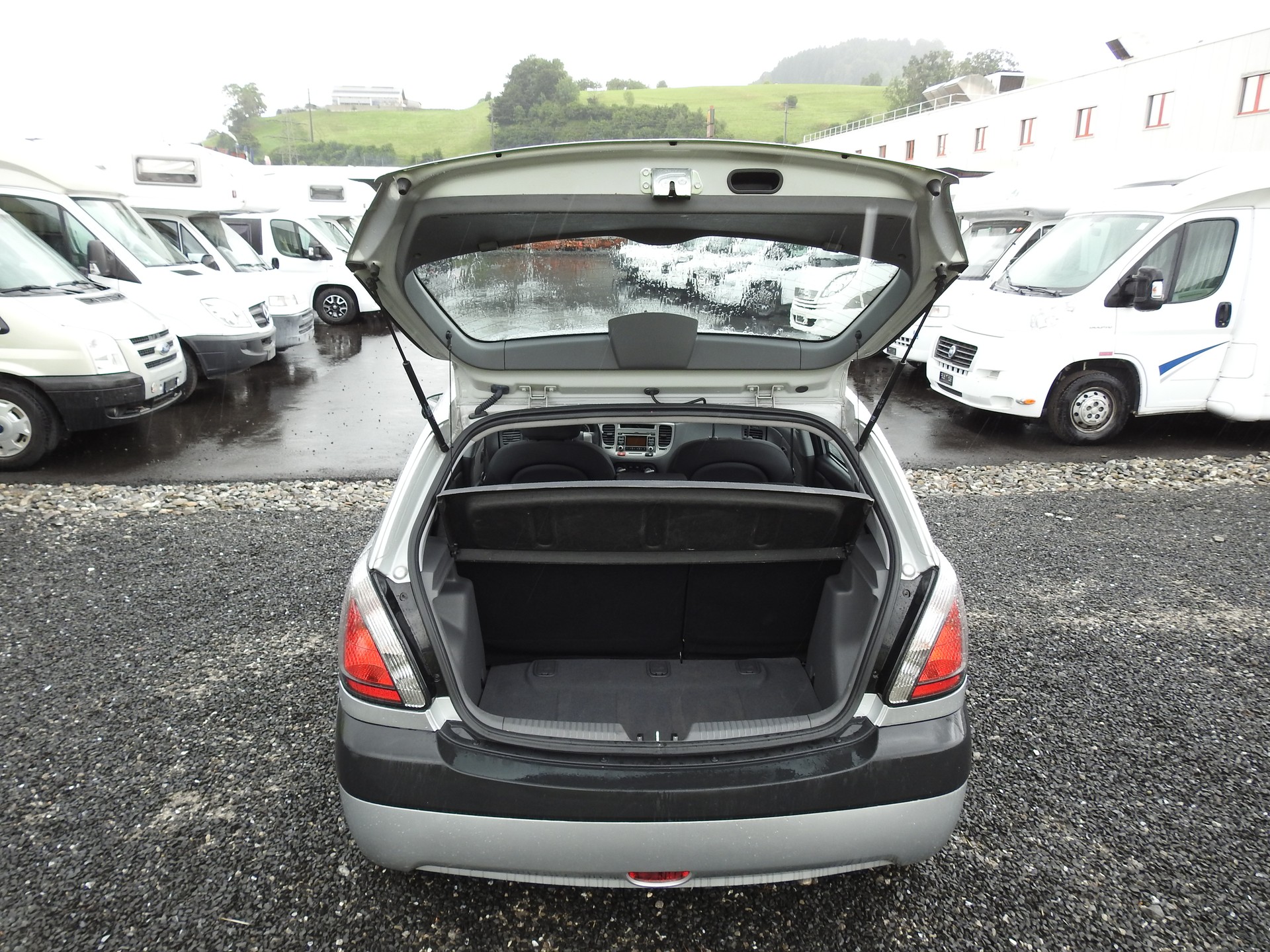 KIA Rio 1.6 CVVT Trend-image-12
