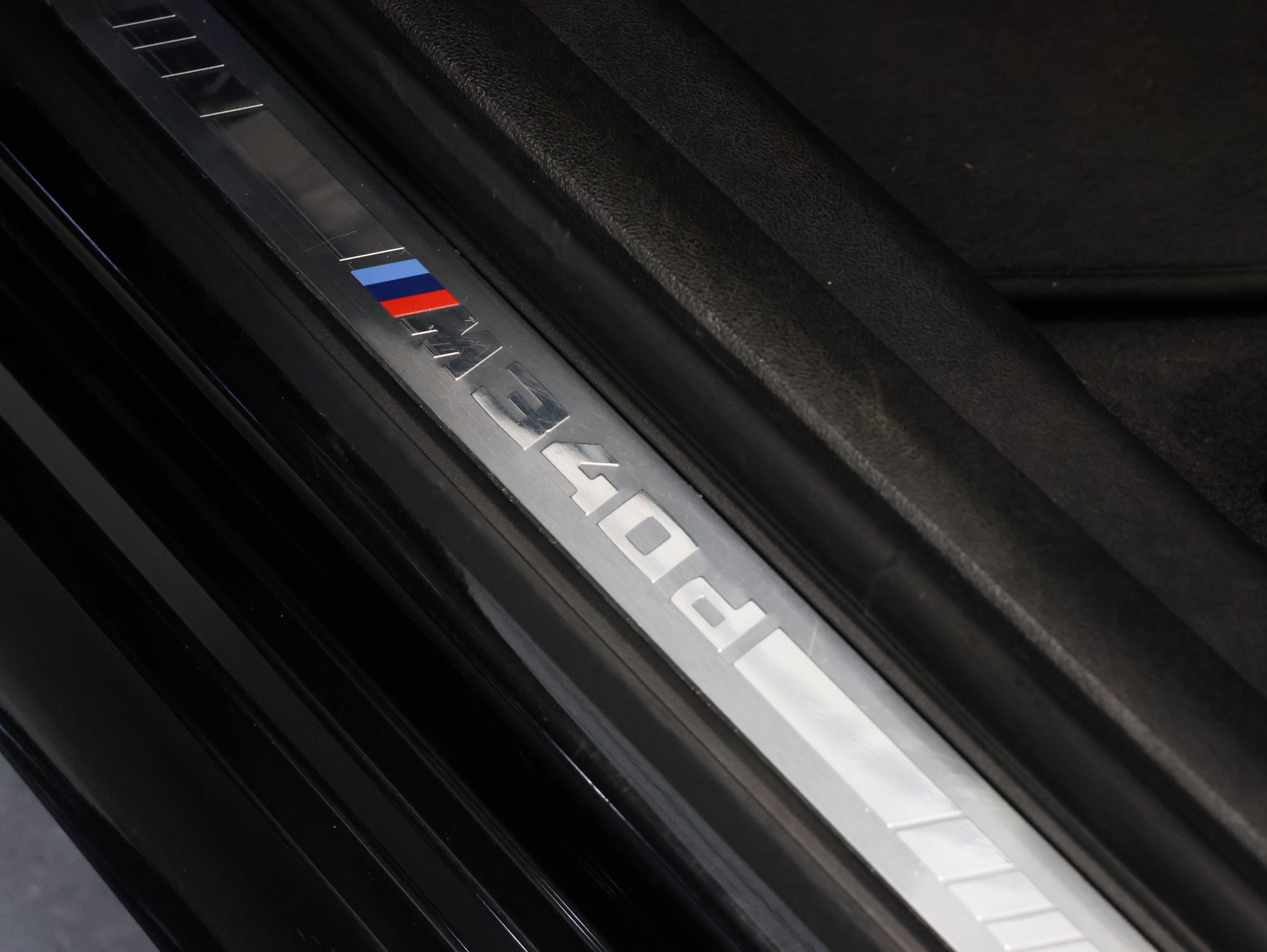 BMW M340d xDrive 48V Touring Steptronic Sport *360-Kamera* *Harmon & Cardon* *M-Paket**-image-15