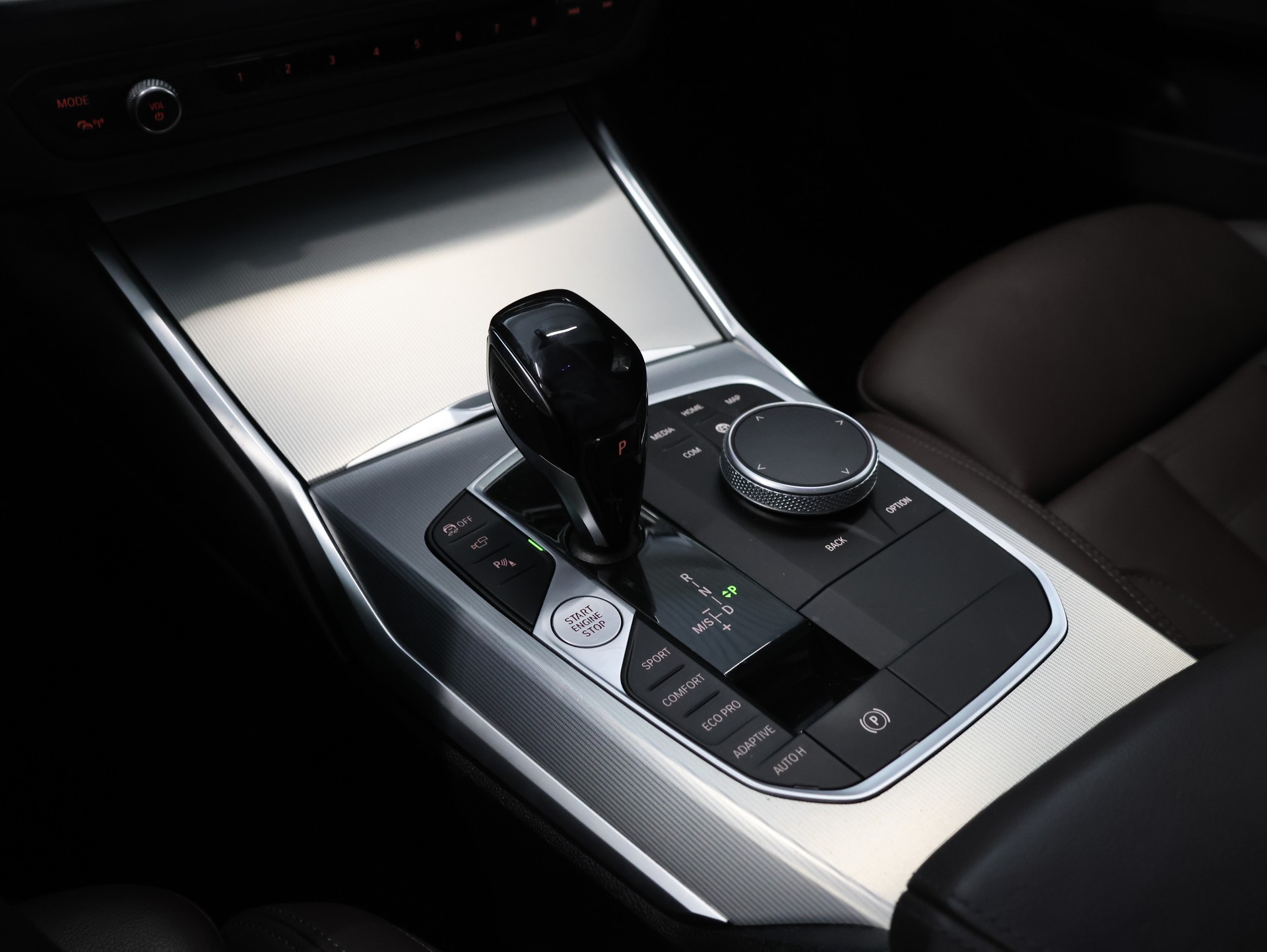 BMW M340d xDrive 48V Touring Steptronic Sport *360-Kamera* *Harmon & Cardon* *M-Paket**-image-25