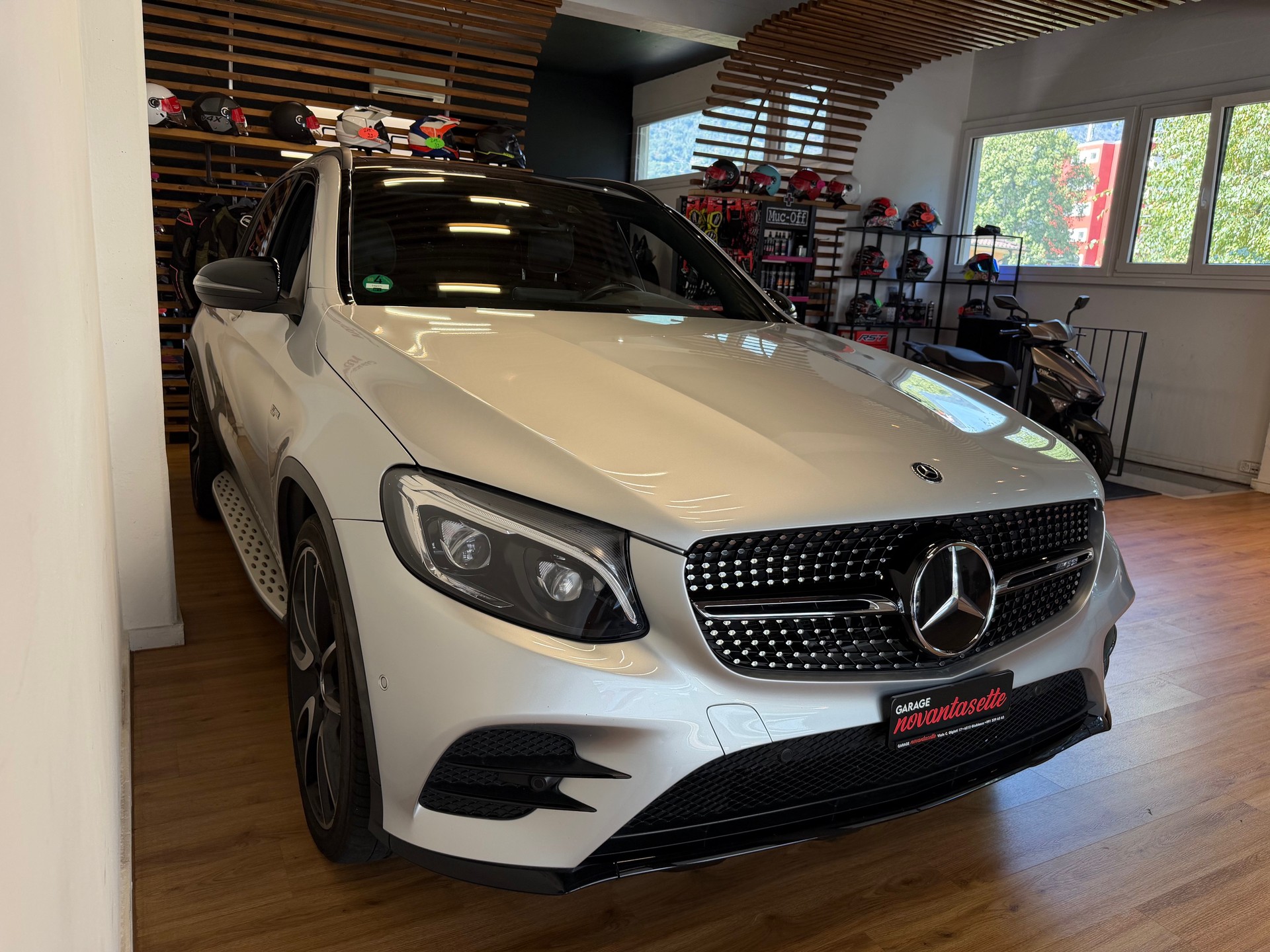 MERCEDES-BENZ GLC 43 AMG 4Matic 9G-Tronic-image-3