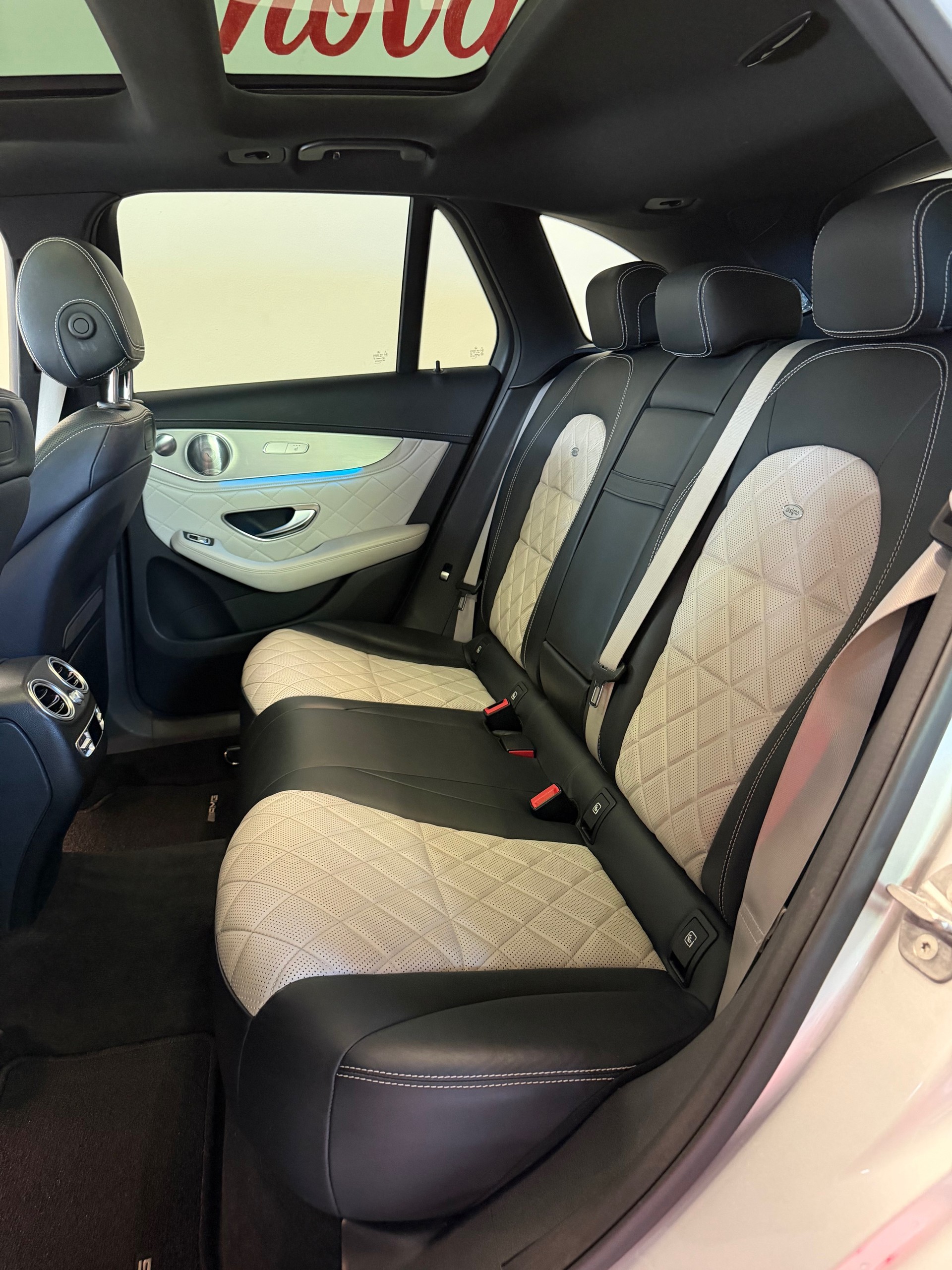 MERCEDES-BENZ GLC 43 AMG 4Matic 9G-Tronic-image-7