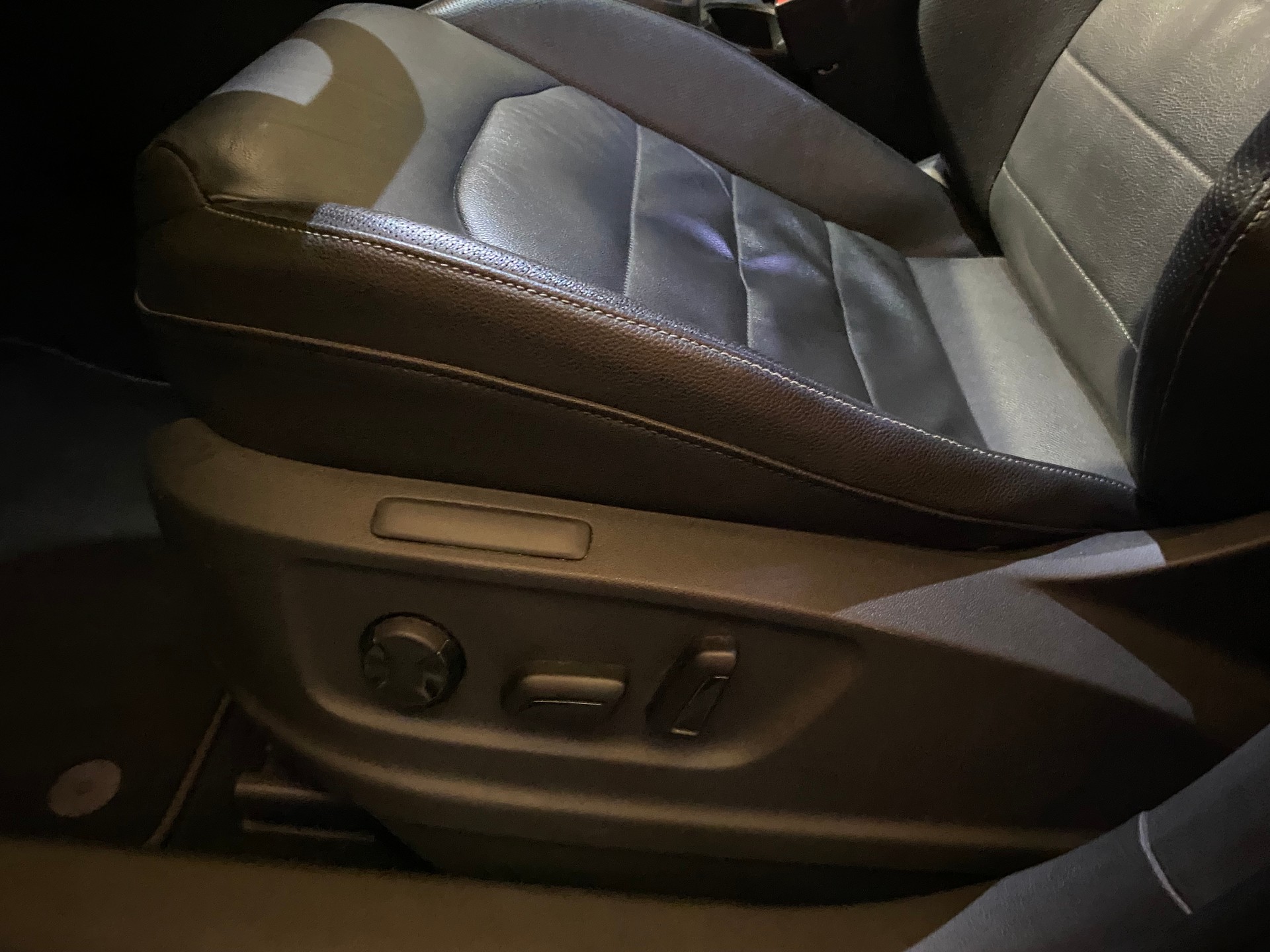 CUPRA Ateca 2.0TSI 4Drive DSG-image-8