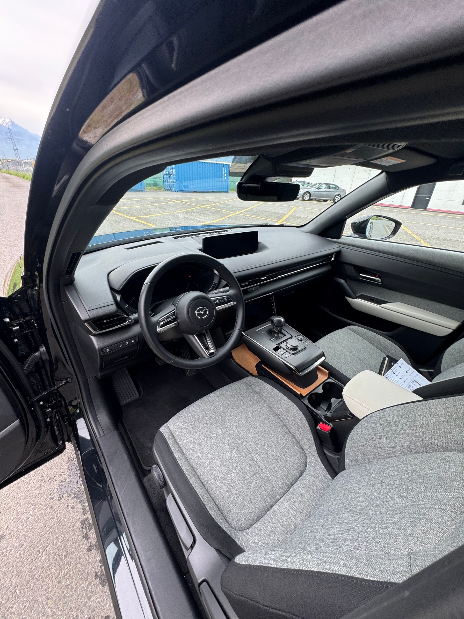 MAZDA MX-30 PHEV e-Skyactiv R-EV 170 Exclusive-Line-image-1